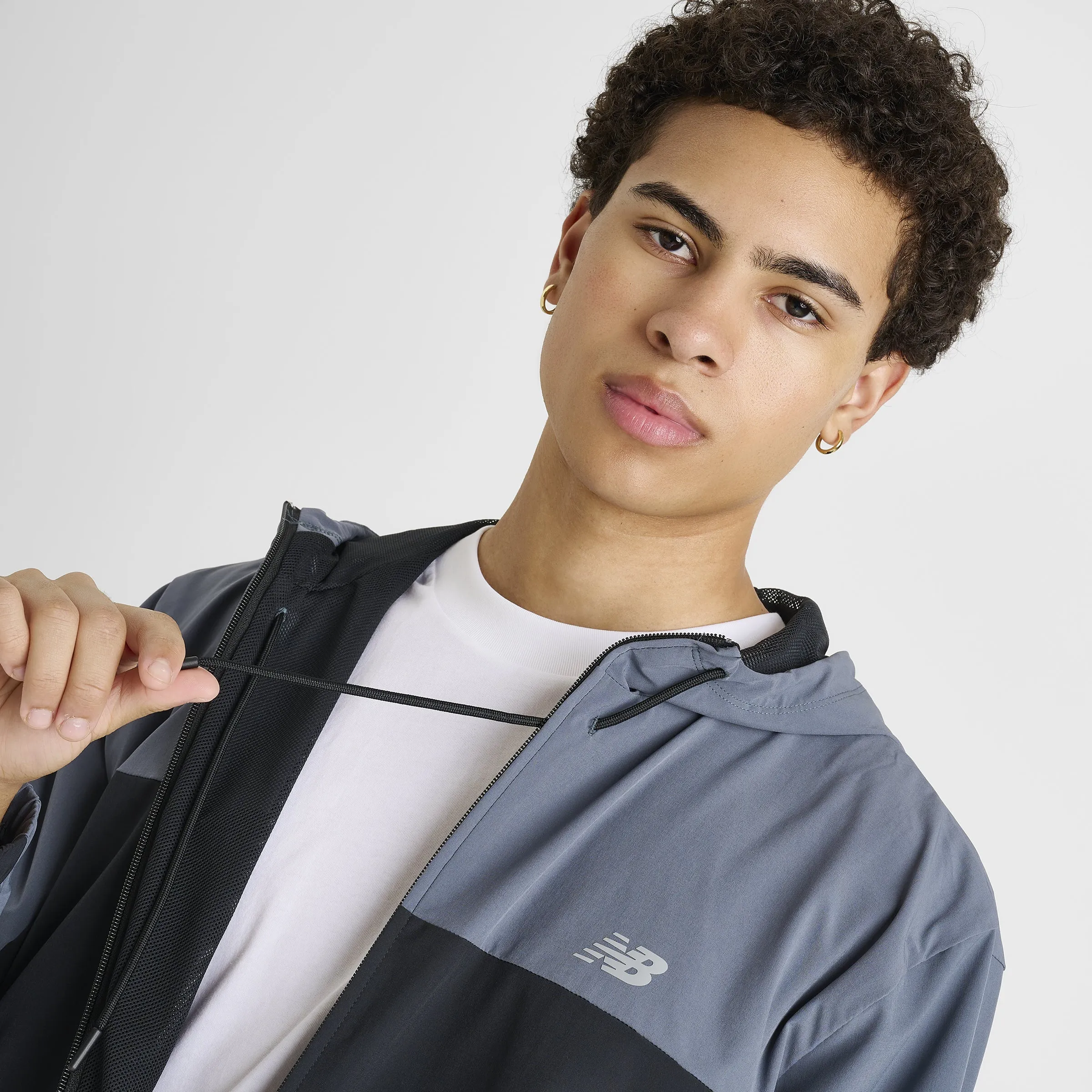 New Balance Woven Hooded Jacket Black / Slate Grey sold by JD Sports product image thumbnail 5