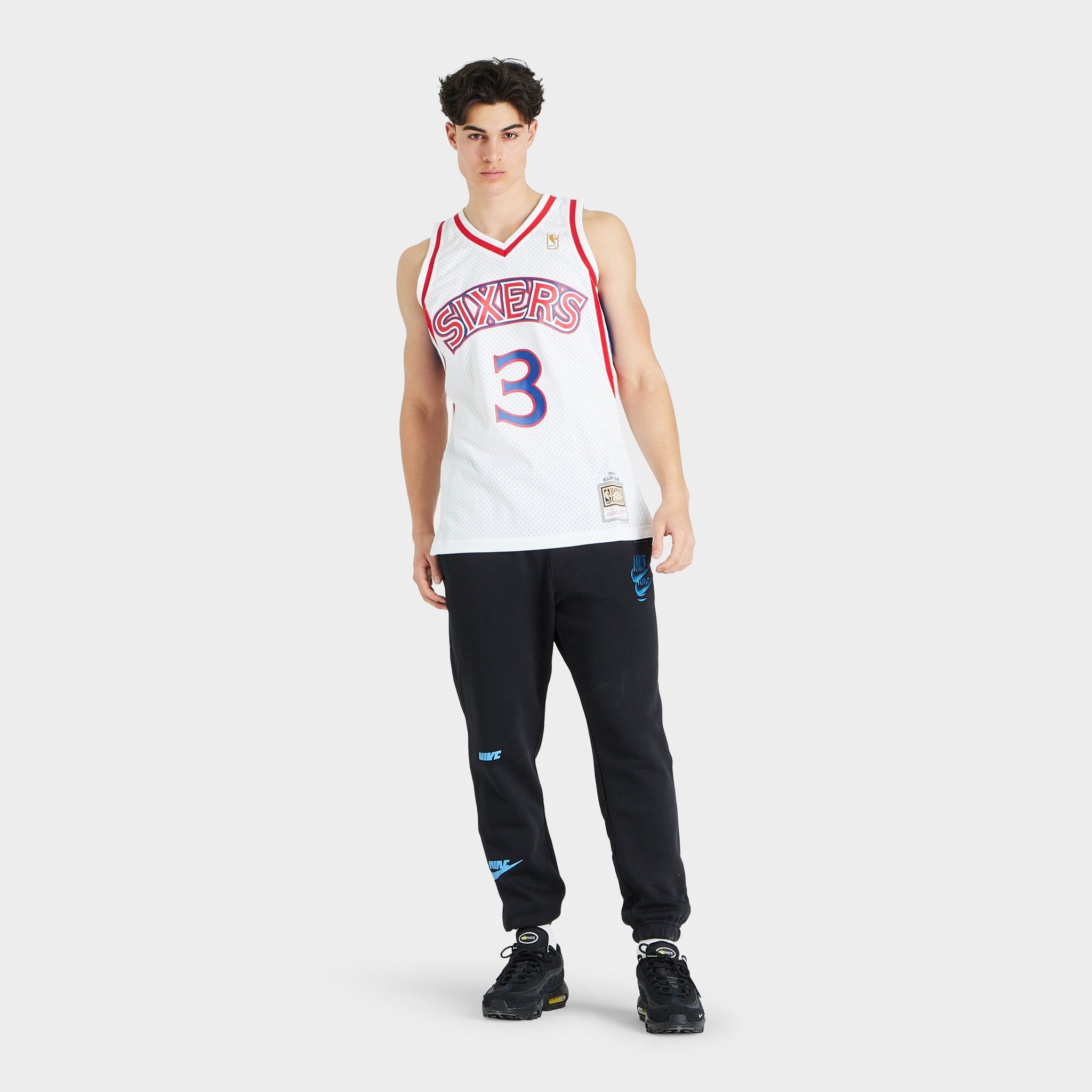 Mitchell & Ness NBA Philadelphia 76ers Allen Iverson Swingman Jersey / White sold by JD Sports product image thumbnail 5