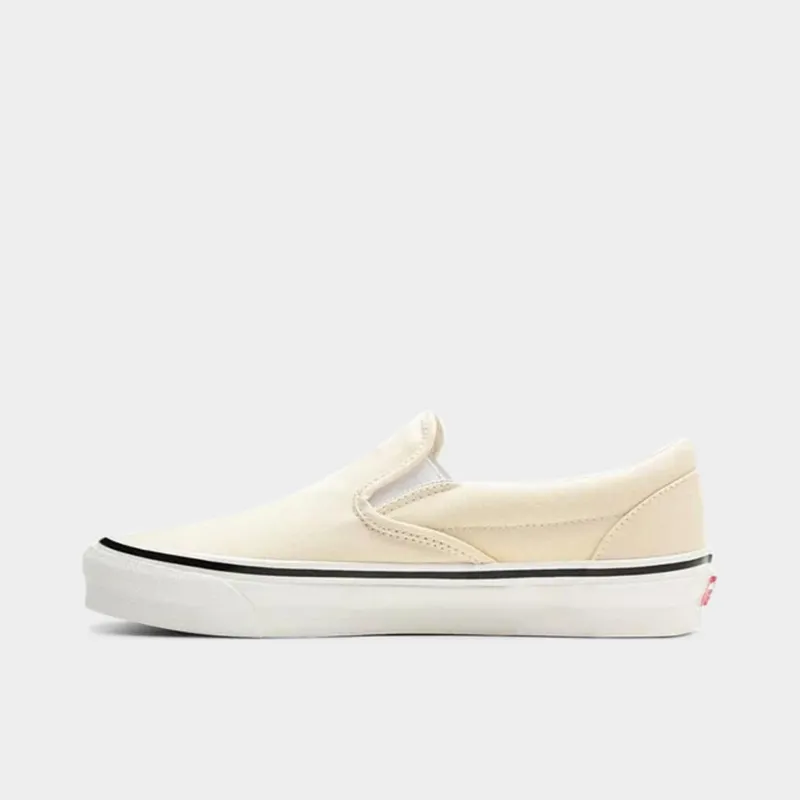 Vans Anaheim Factory Classic Slip-On 98 DX / OG White sold by JD Sports