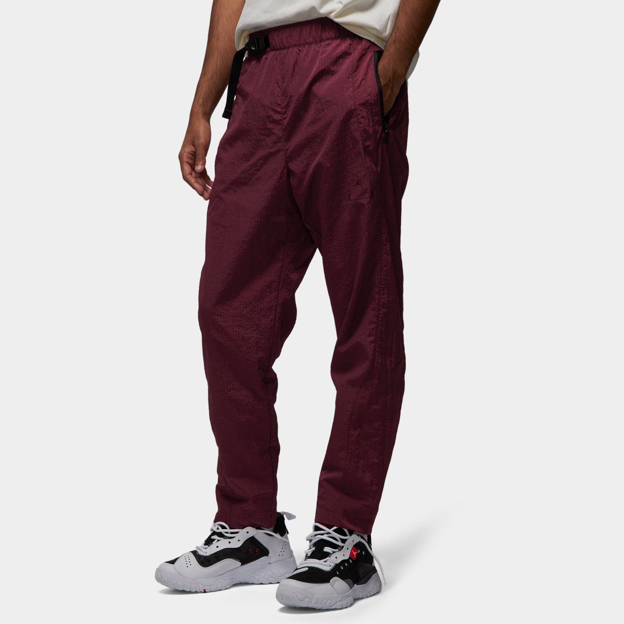 Jordan 23 Engineered Woven Pants / Cherrywood Red sold by JD Sports