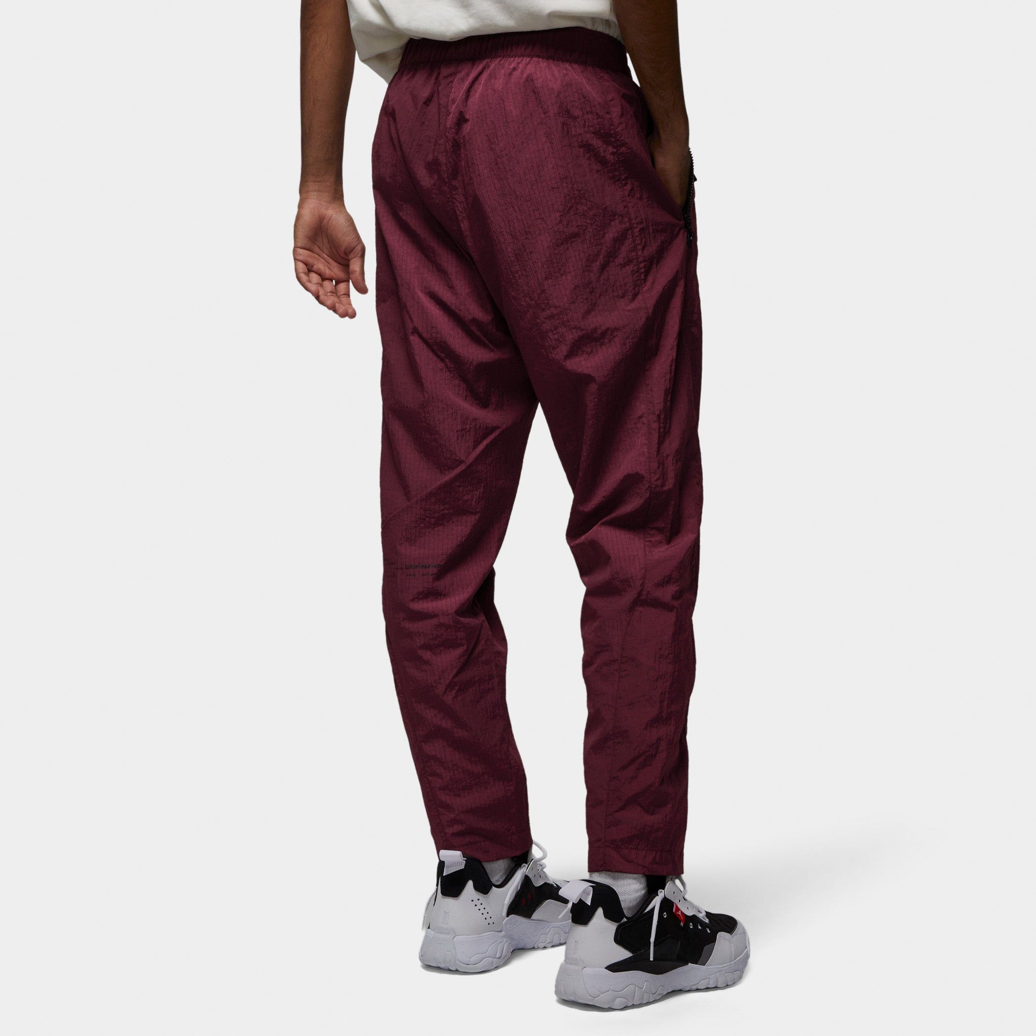 Jordan 23 Engineered Woven Pants / Cherrywood Red sold by JD Sports product image thumbnail 3