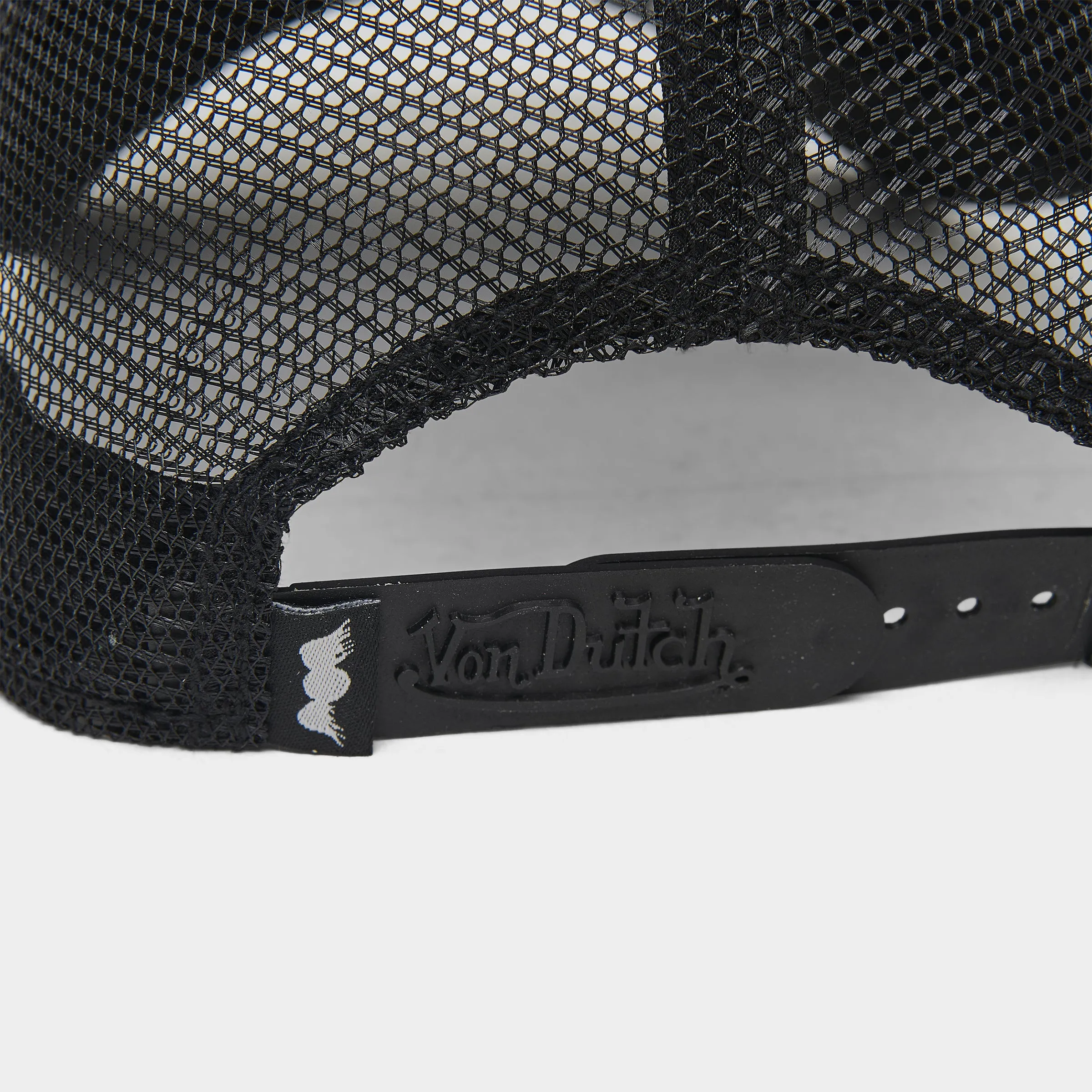 Von Dutch Staple Trucker Black / Black sold by JD Sports product image thumbnail 5