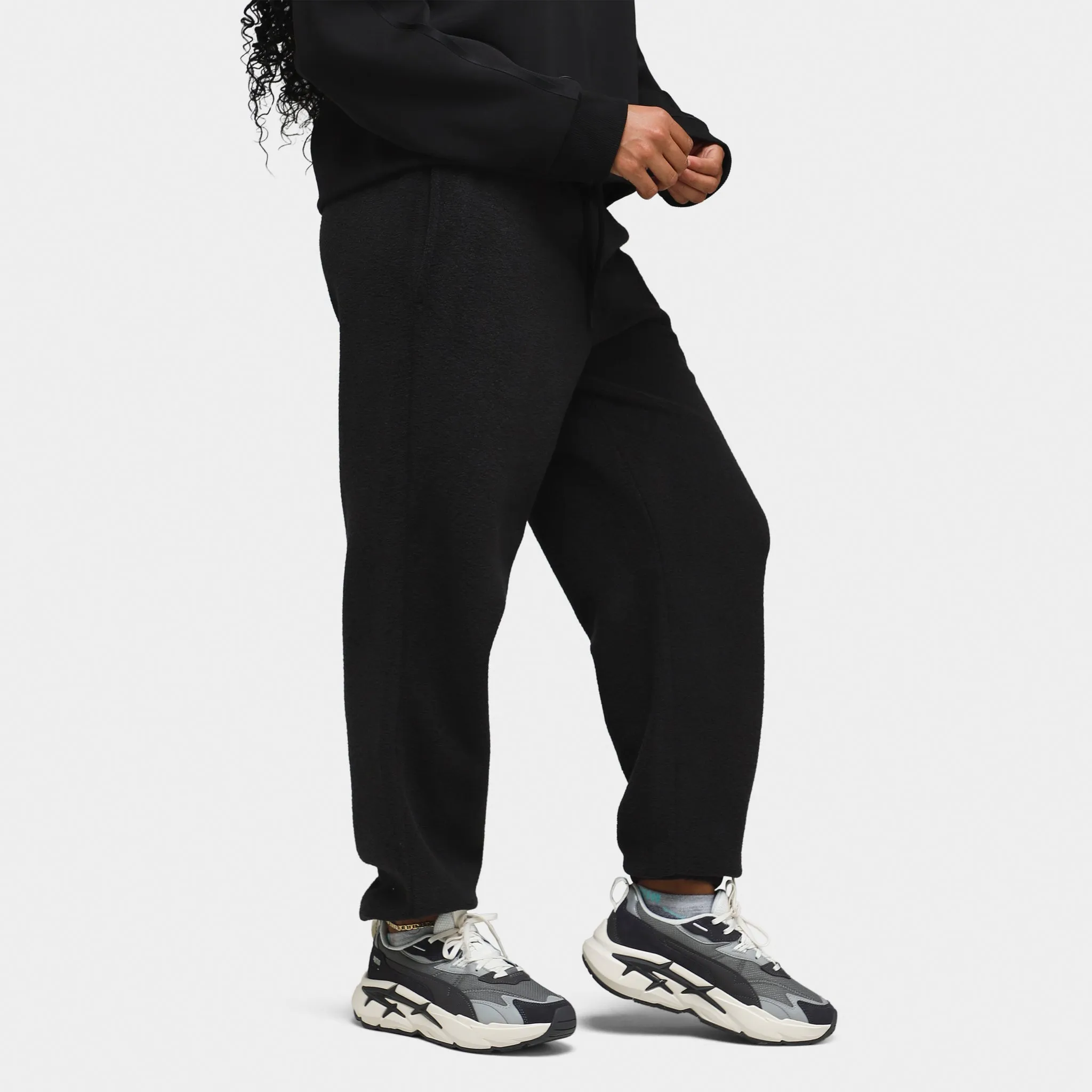 Puma Women's Classics Fleece Sweatpants / Puma Black sold by JD Sports product image thumbnail 3