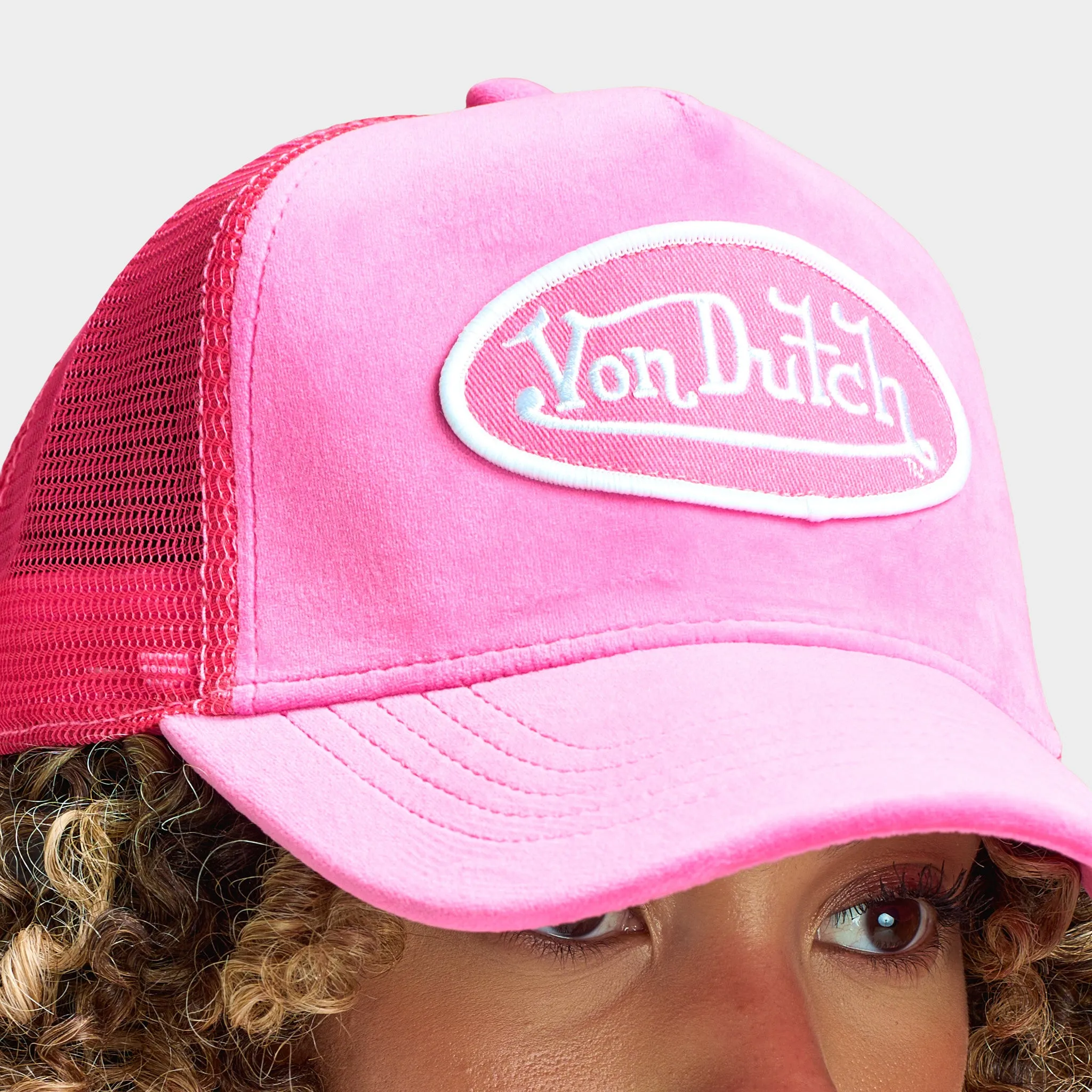 Von Dutch Velvet Trucker / Pink sold by JD Sports product image thumbnail 4