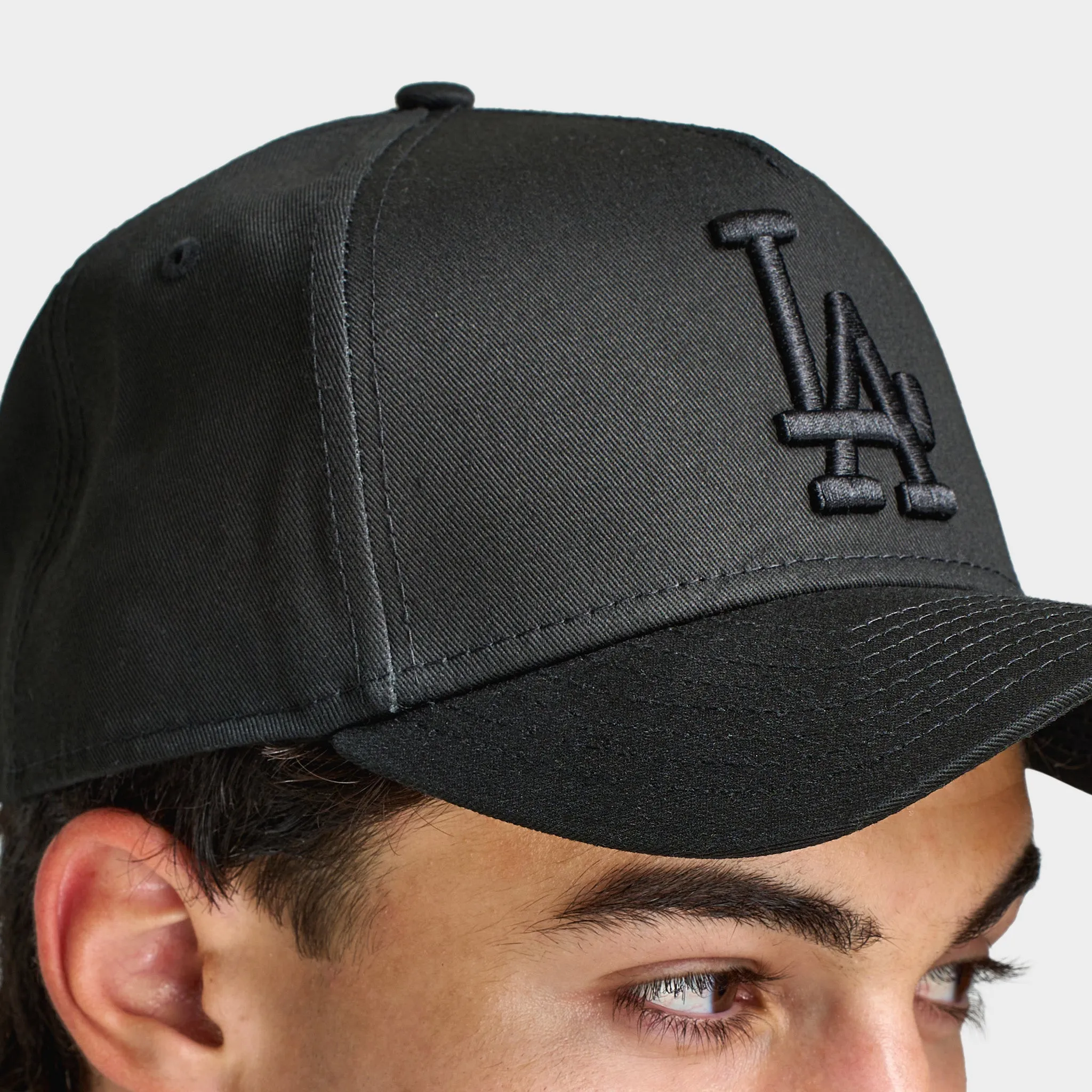 New Era Los Angeles Dodgers 9FORTY A-Frame Black / Black sold by JD Sports product image thumbnail 3