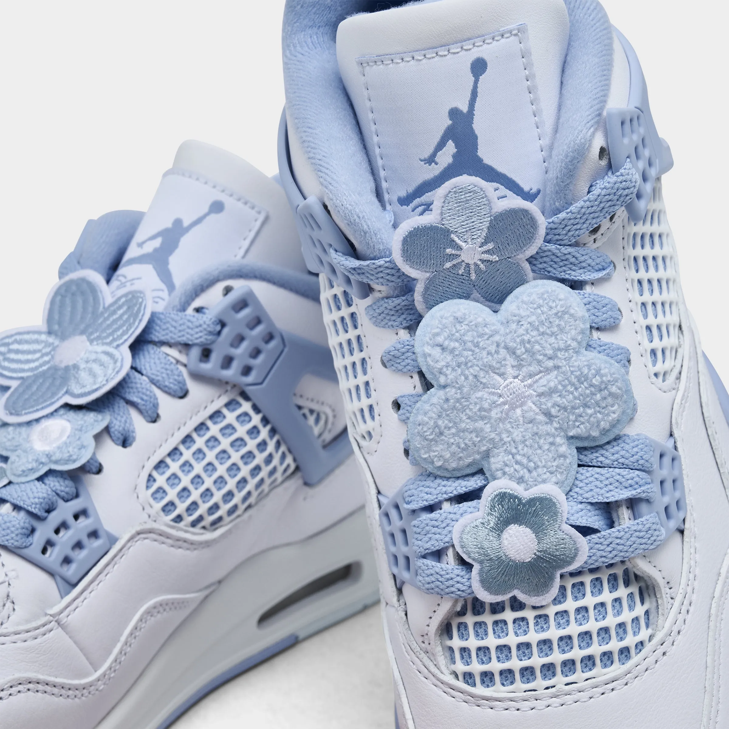 Jordan Women's 4 Retro Mid White / Aluminum - Blue Tint sold by JD Sports product image thumbnail 3
