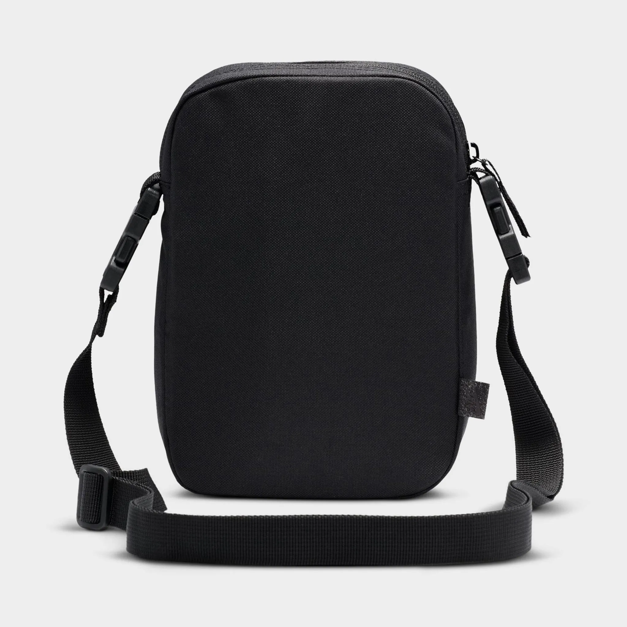 Nike Air Max Heritage Crossbody Bag / Black sold by JD Sports product image thumbnail 2