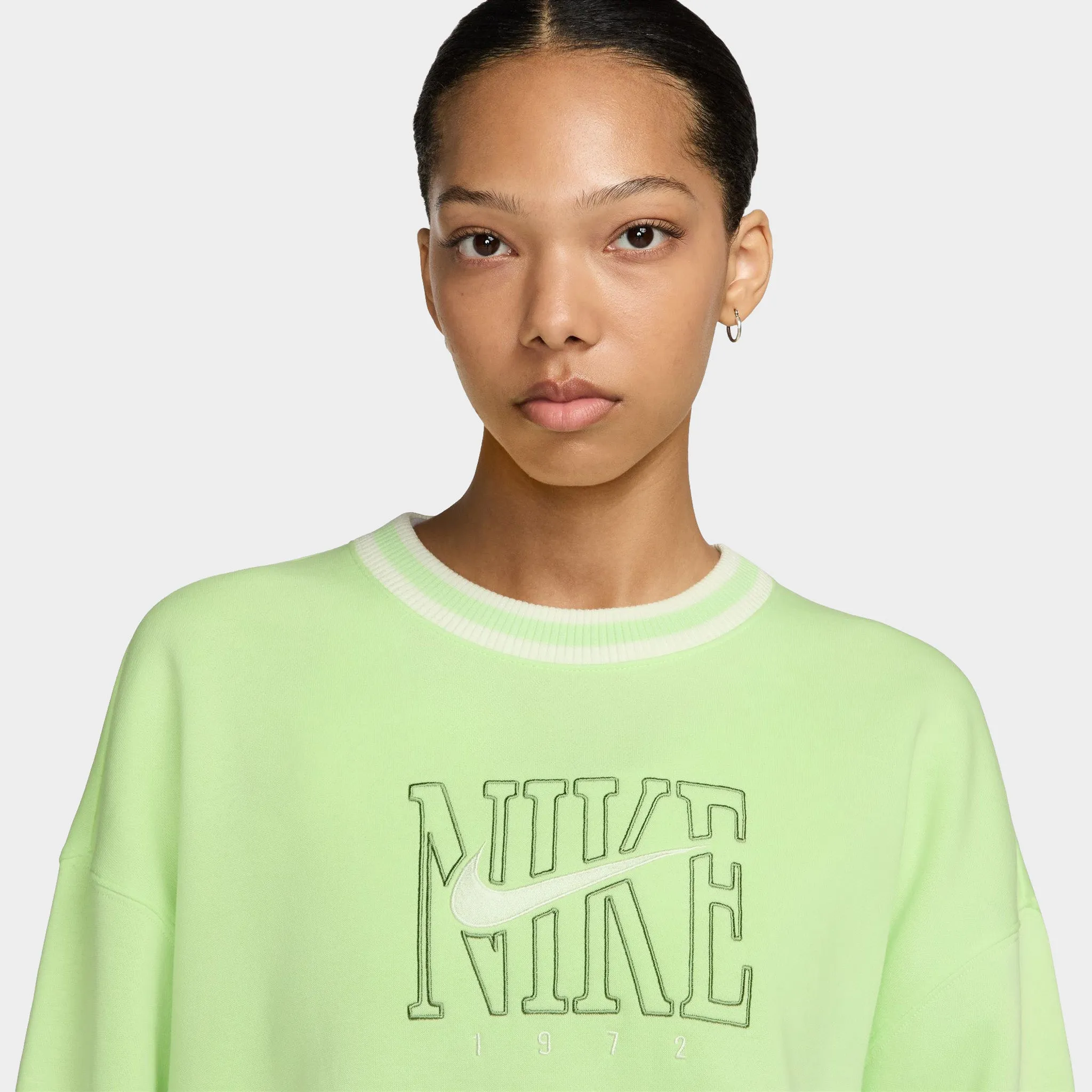 Nike Sportswear Women's Phoenix Fleece Oversized Graphic Crewneck Sweatshirt / Light Liquid Lime sold by JD Sports product image thumbnail 3