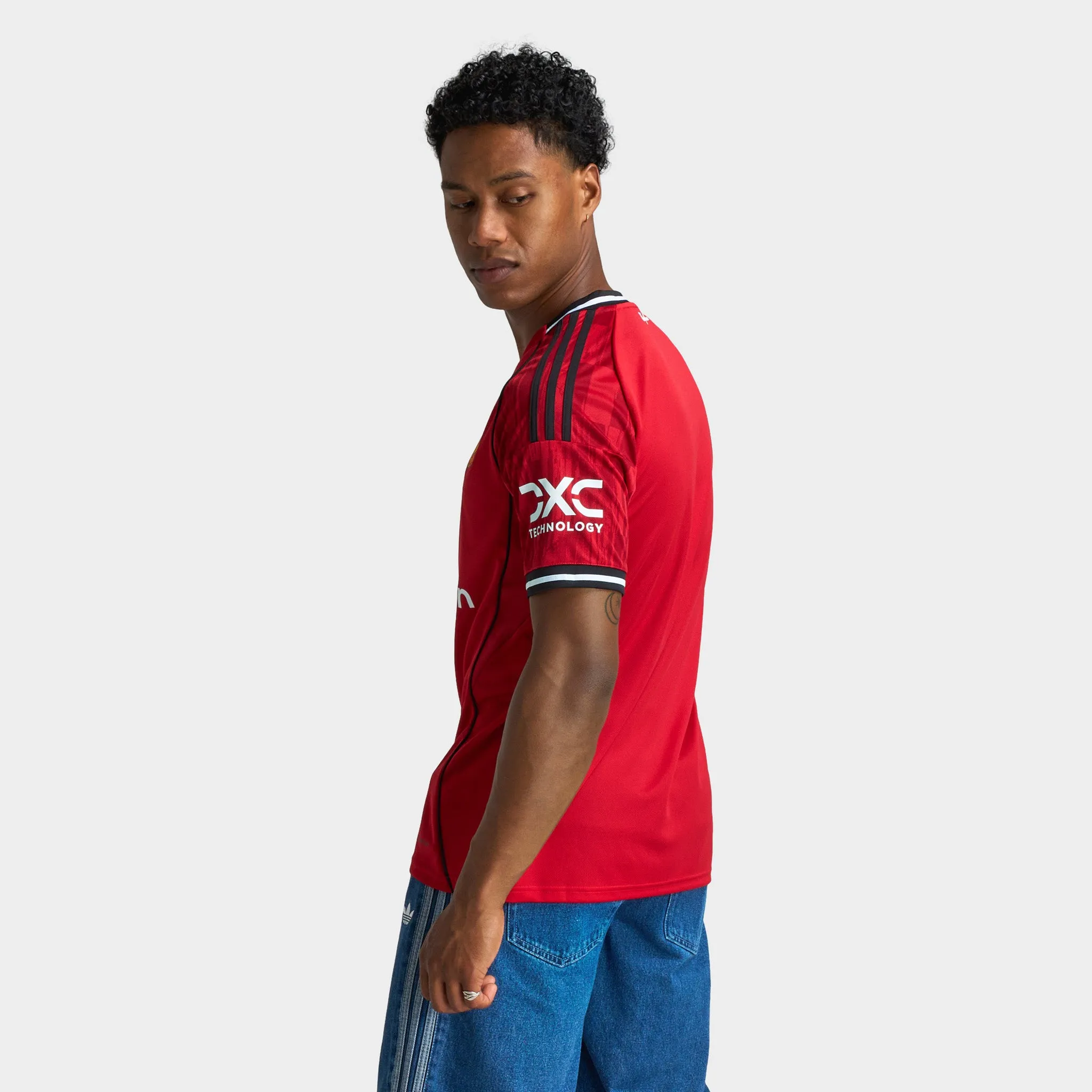 adidas Manchester United 25/26 Home Jersey / MUFC Red sold by JD Sports product image thumbnail 2