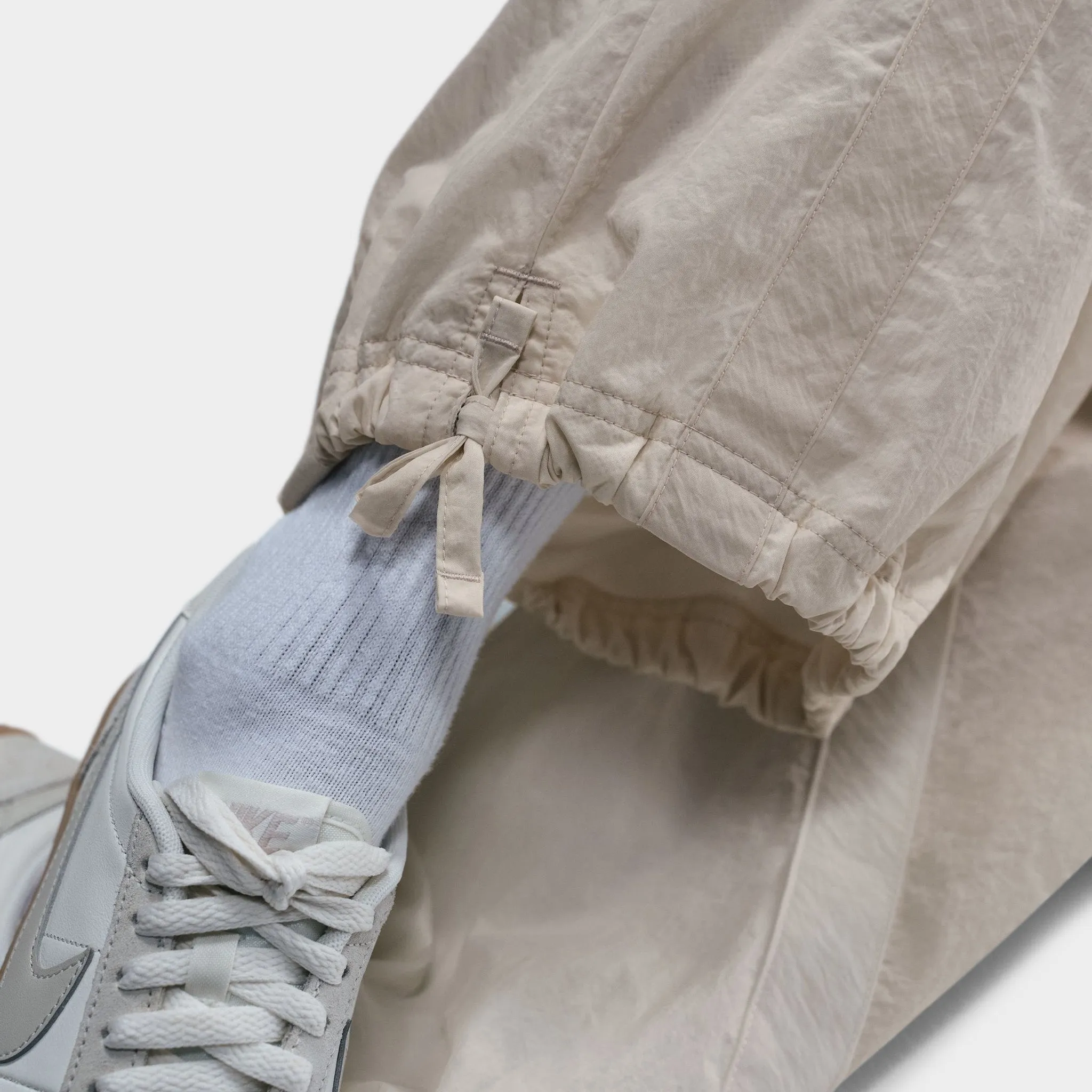 Nike Sportswear Women's Mid-Rise Loose Woven Open-Hem Pants Sail / Lt Orewood Brown sold by JD Sports product image thumbnail 3