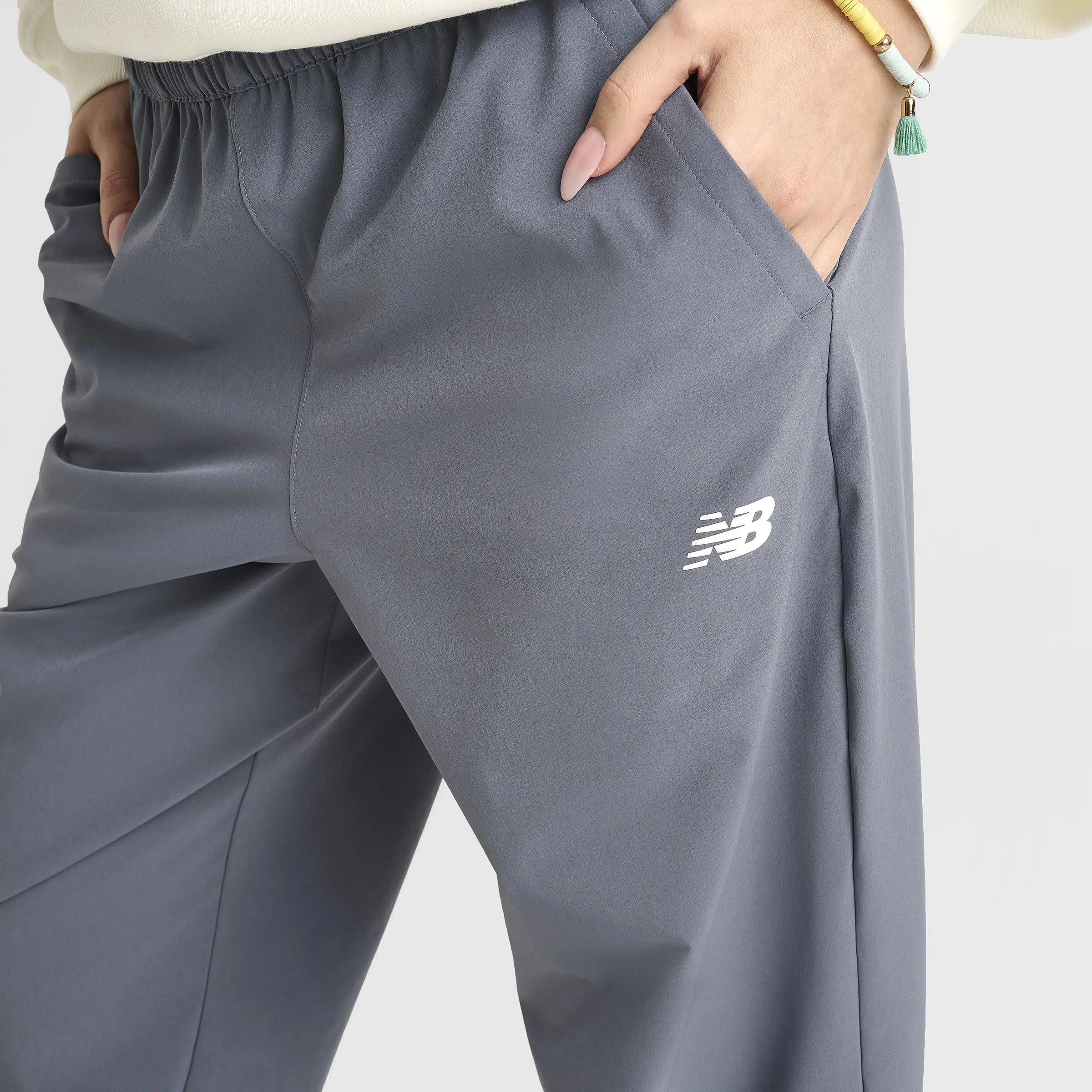 New Balance Women's Linear Woven Pant / Dark Arctic sold by JD Sports product image thumbnail 4
