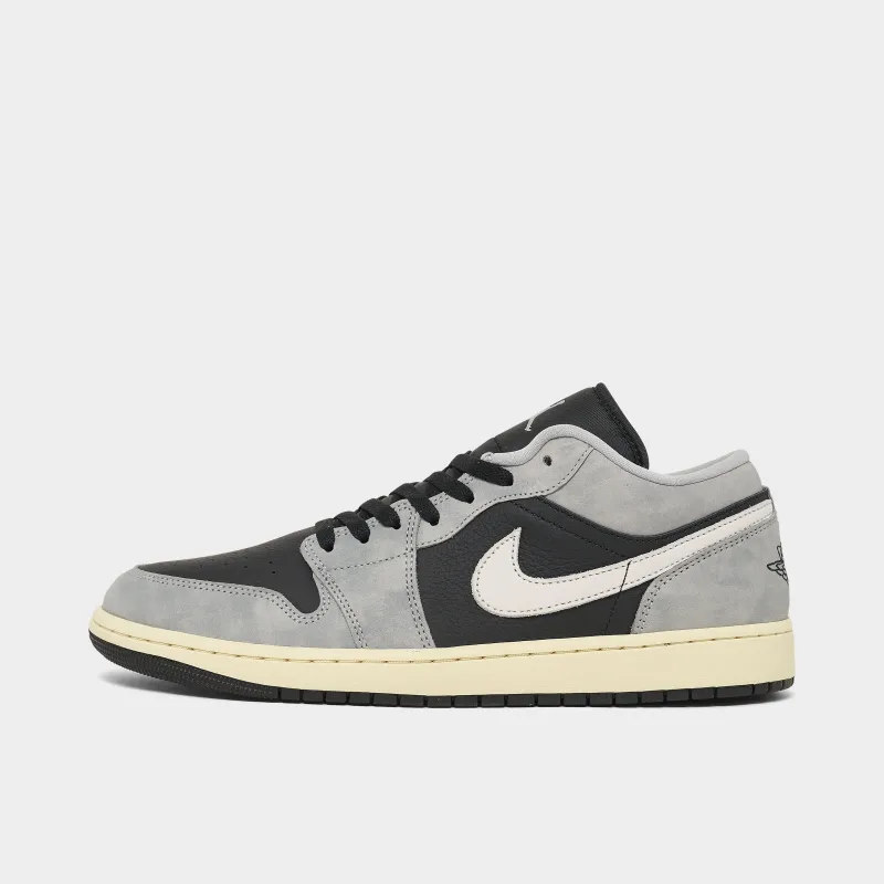 Air Jordan 1 Low SE Light Smoke Grey / Black - Sail sold by JD Sports