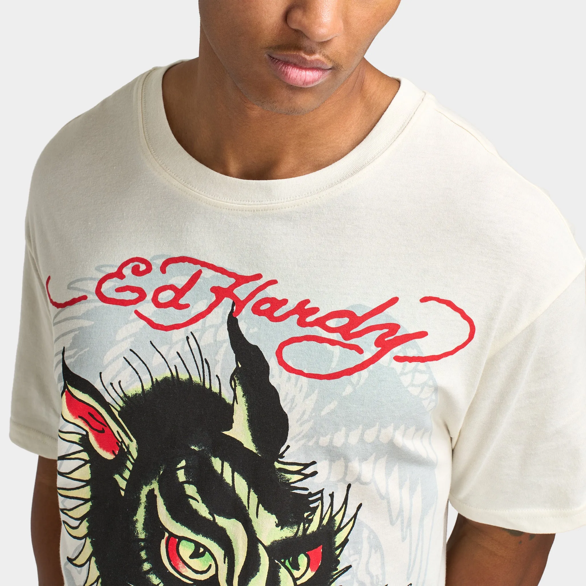 Ed Hardy Wolf Head T-Shirt / Vintage Ivory sold by JD Sports product image thumbnail 4