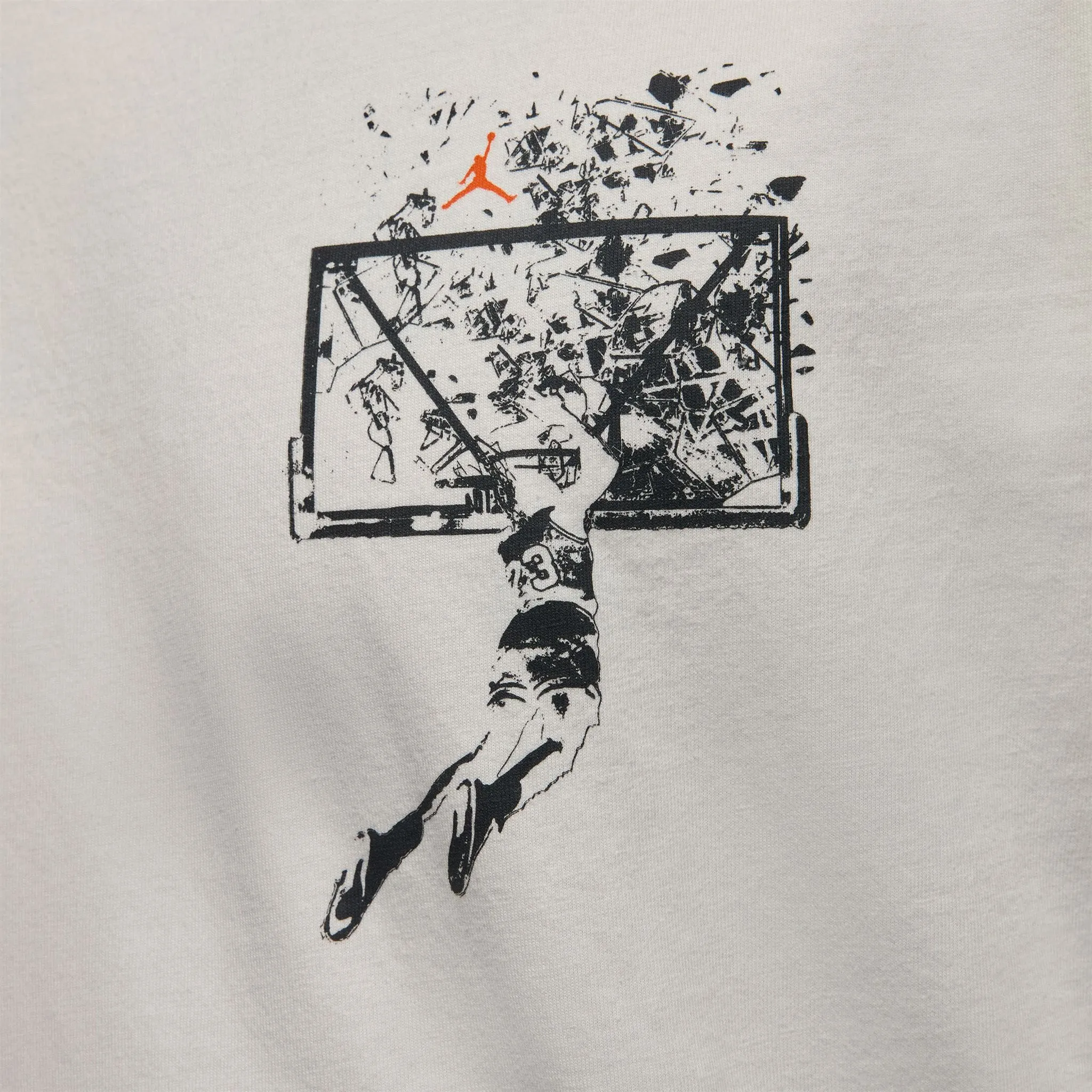 Michael Jordan Brooklyn Shattered Back Board Oversized Graphic T-Shirt Sail / Off Noir sold by JD Sports product image thumbnail 4