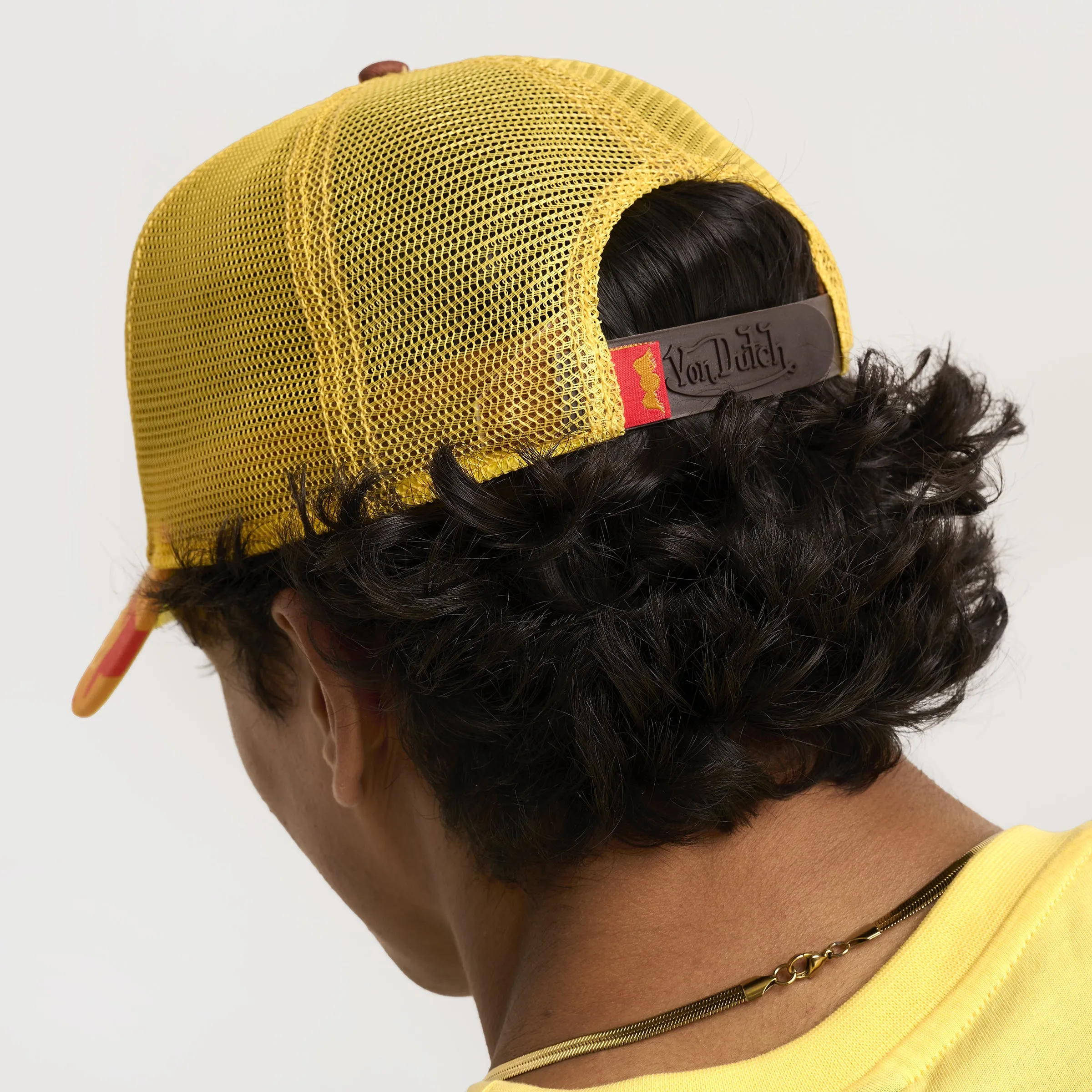 Von Dutch Multi Trucker / Orange sold by JD Sports product image thumbnail 2