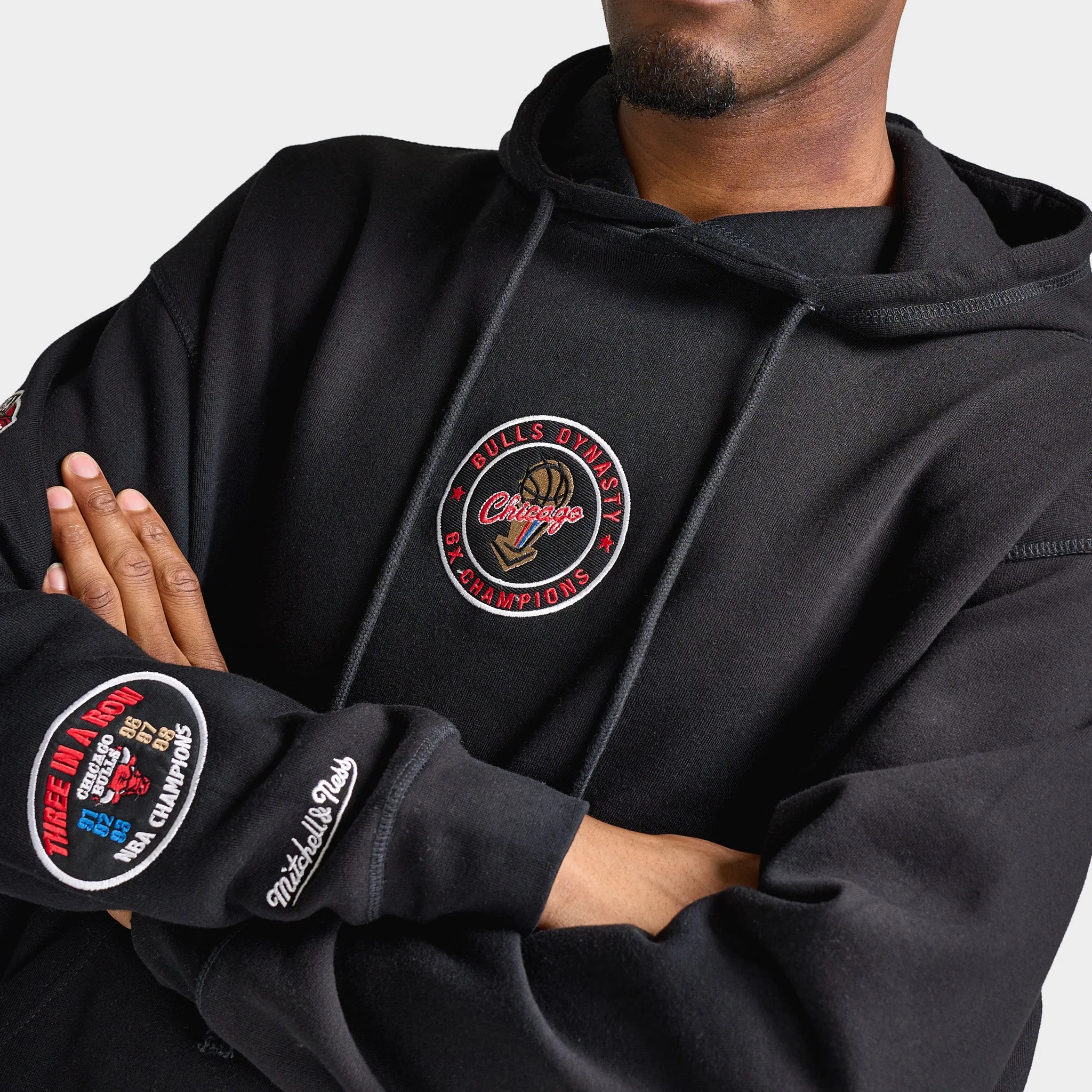 Mitchell & Ness Chicago Bulls Hoodie / Faded Black sold by JD Sports product image thumbnail 4