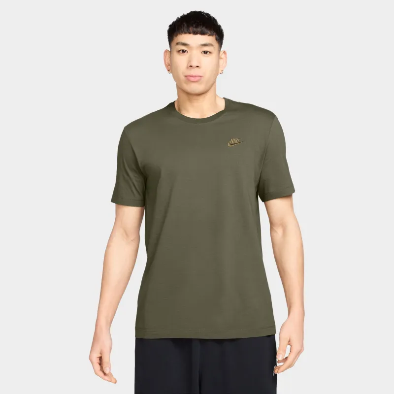 Nike Sportswear Club T-shirt Medium Olive / Parachute Beige sold by JD Sports