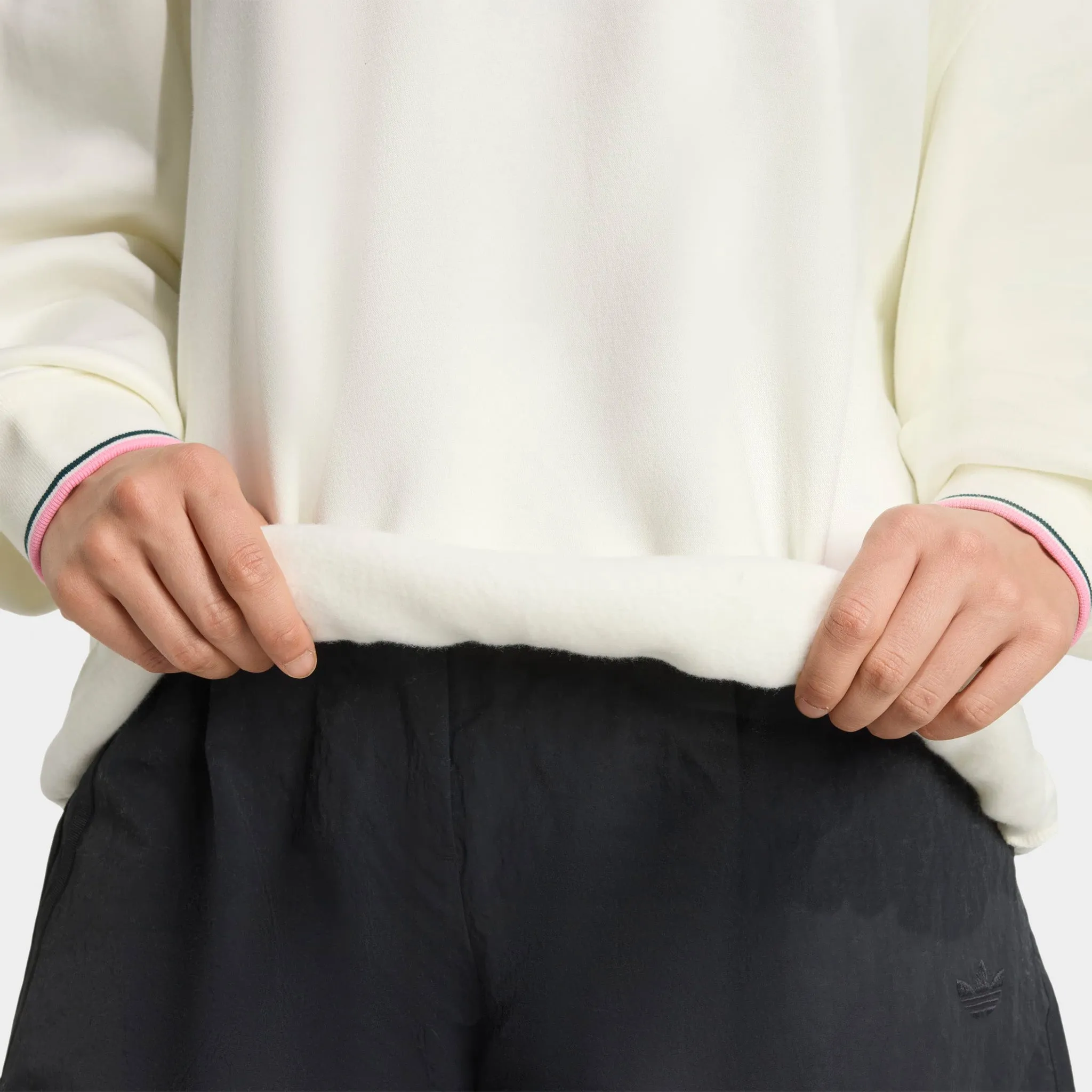adidas Originals Women's Oversized Crewneck / Off White sold by JD Sports product image thumbnail 4