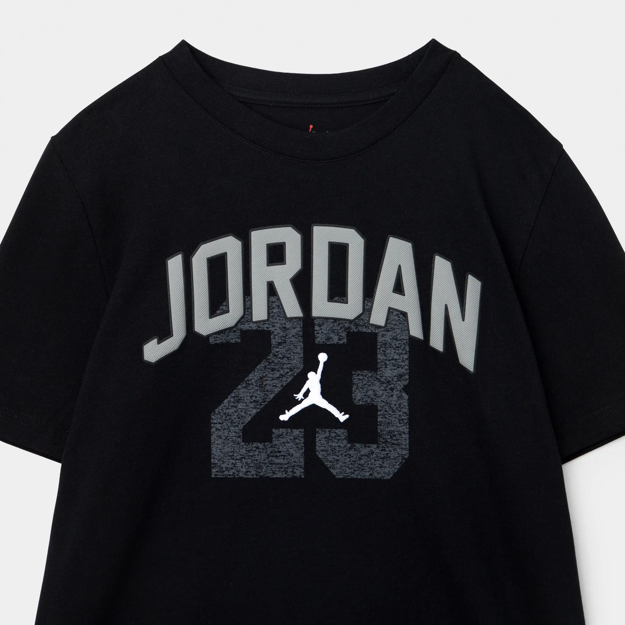 Jordan Juniors' Heritage Arch 23 Tee / Black sold by JD Sports product image thumbnail 3