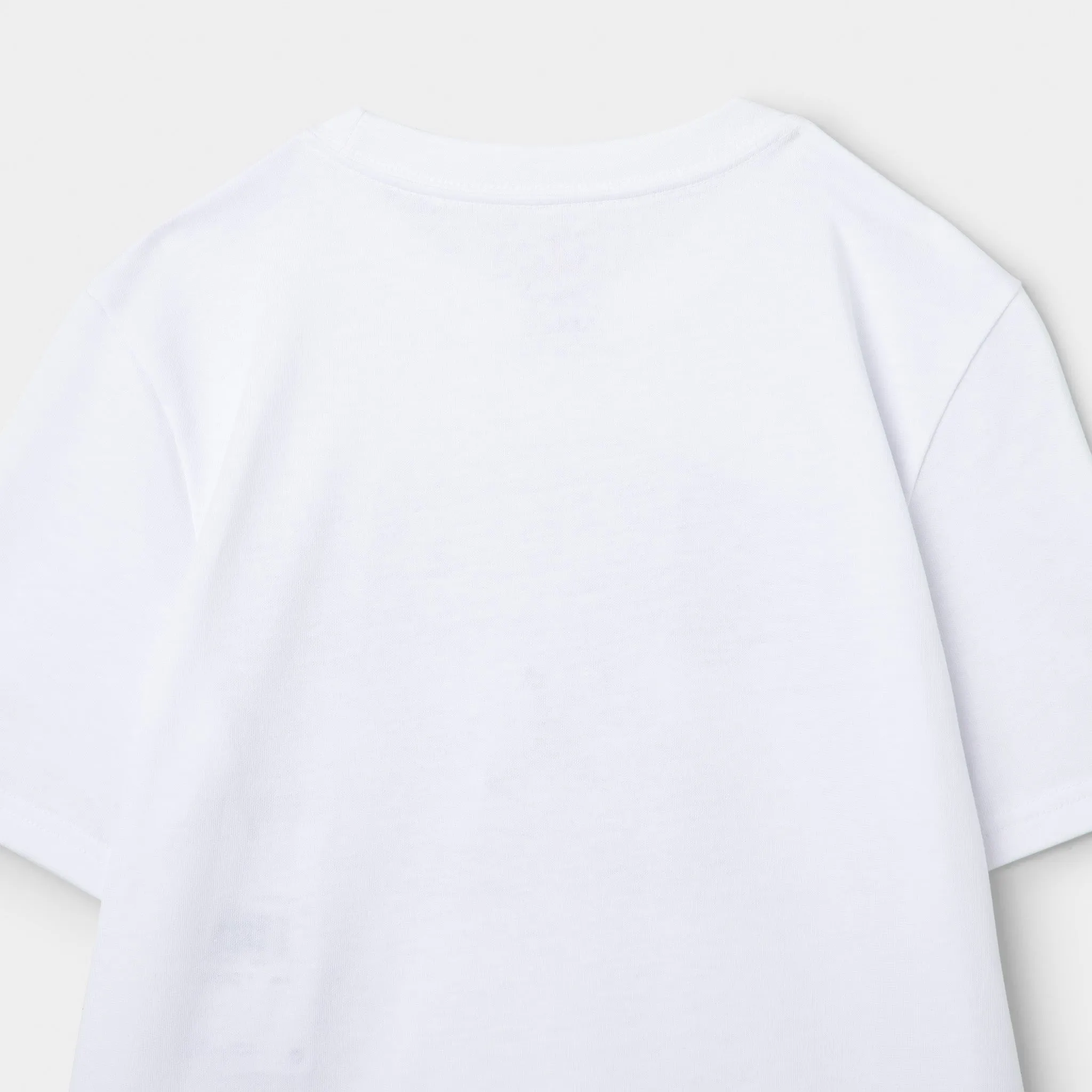 Jordan Juniors' Heritage Arch 23 Tee / White sold by JD Sports product image thumbnail 4