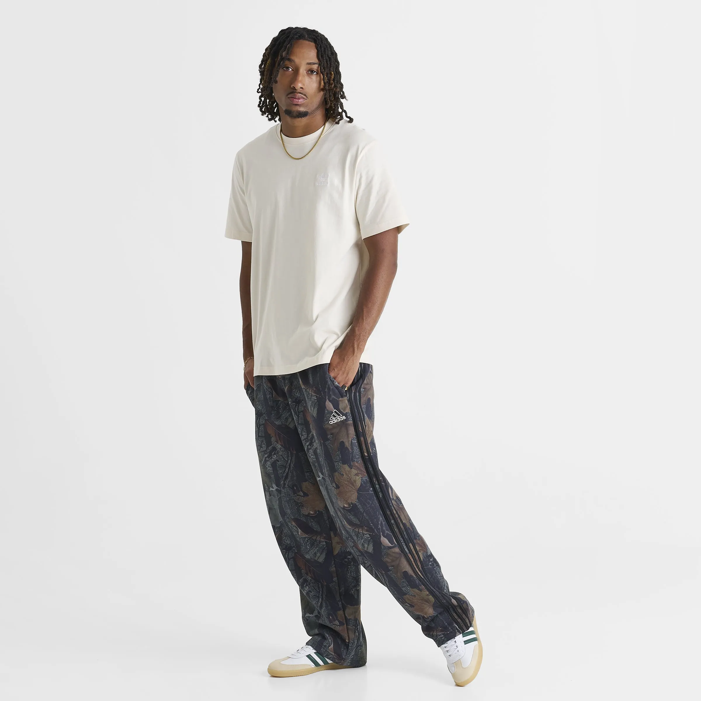 adidas Camo Sweatpants / Black sold by JD Sports product image thumbnail 5