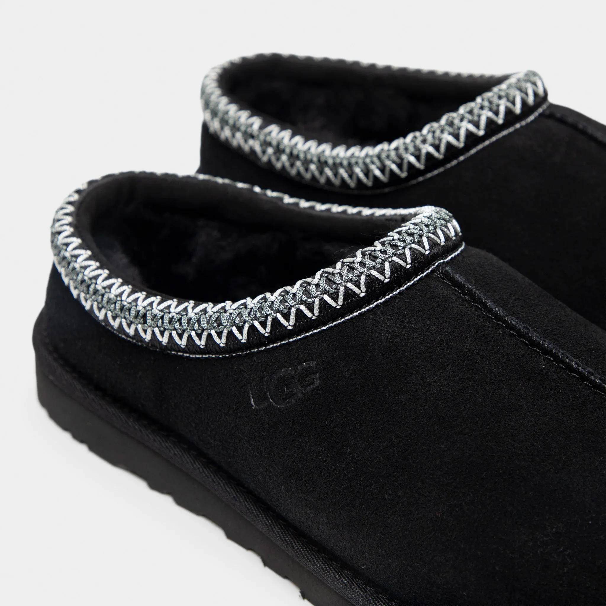 UGG Tasman II Black / Black sold by JD Sports product image thumbnail 3