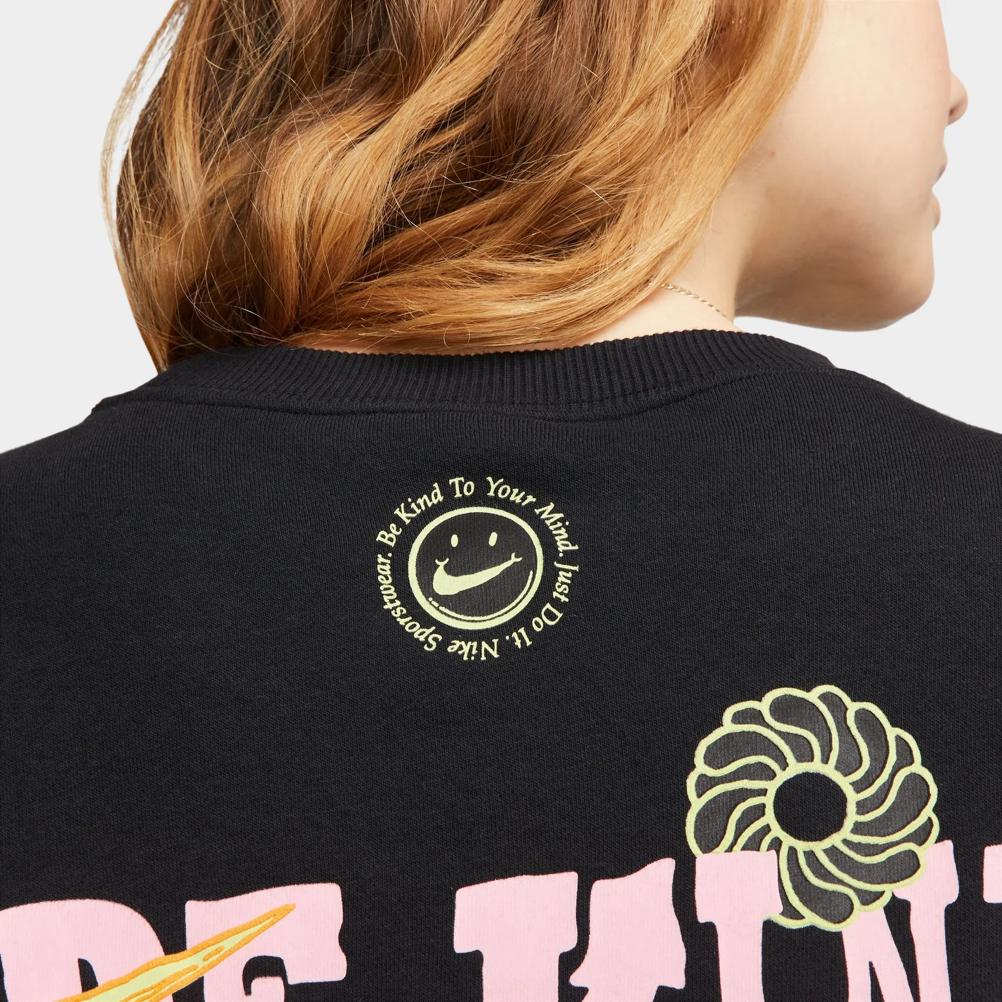 Nike Sportswear Women's Phoenix Fleece Oversized Happy Crew / Black sold by JD Sports product image thumbnail 4