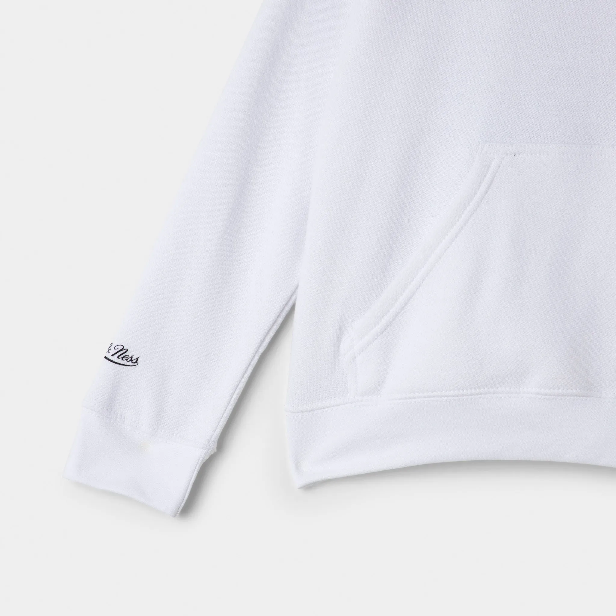 Mitchell & Ness Juniors' Tattoo Style Graphic Hoodie / White sold by JD Sports product image thumbnail 5