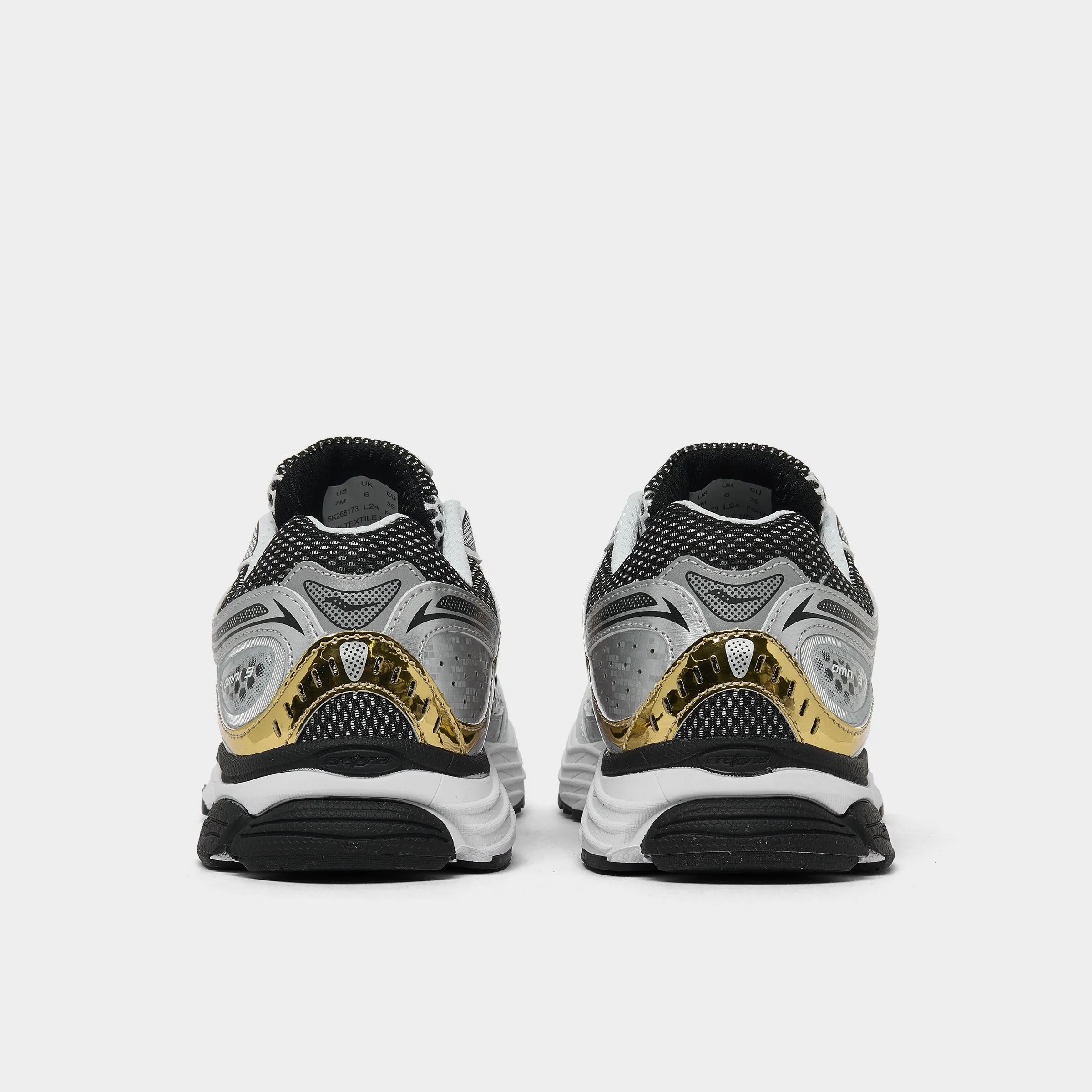 Saucony Juniors' Omni 9 White / Gold - Silver sold by JD Sports product image thumbnail 4