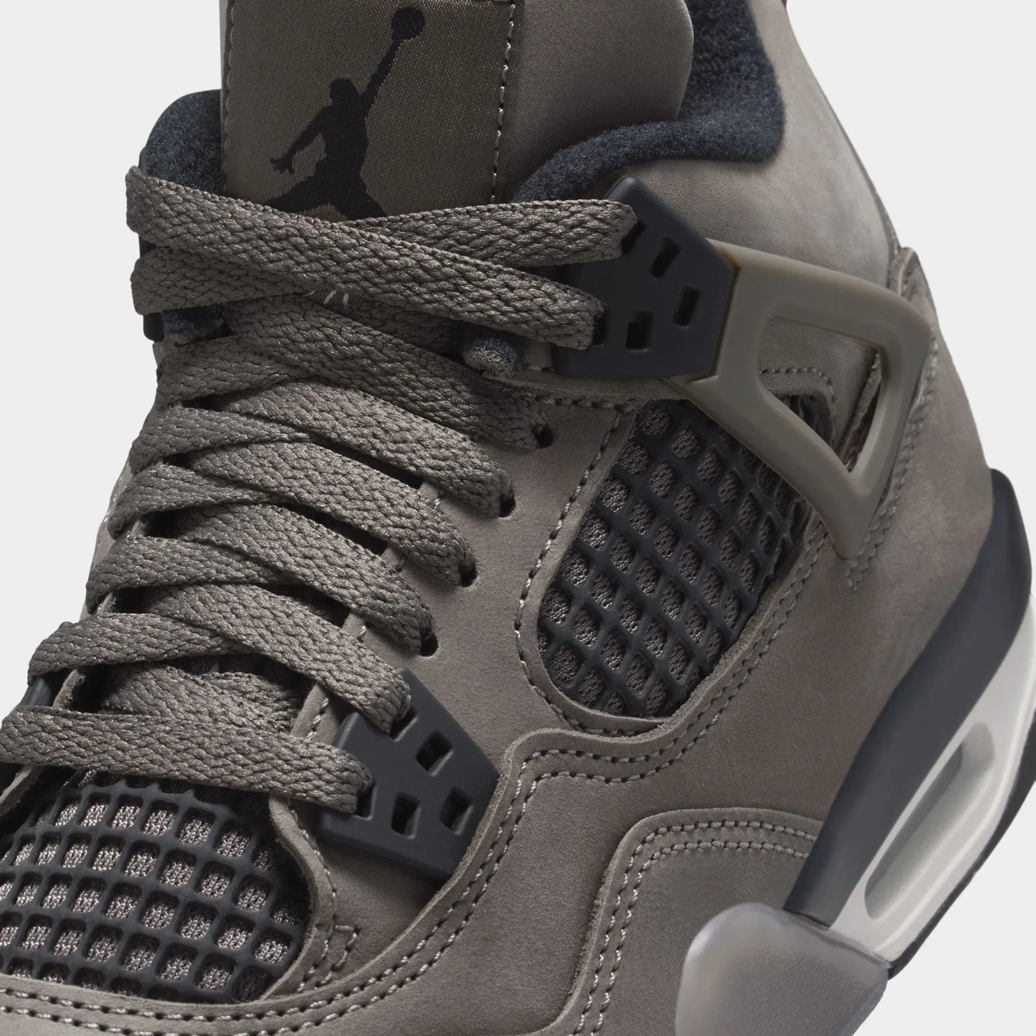 Jordan 4 Retro OG GS Cave Stone / Black - Phantom sold by JD Sports product image thumbnail 3