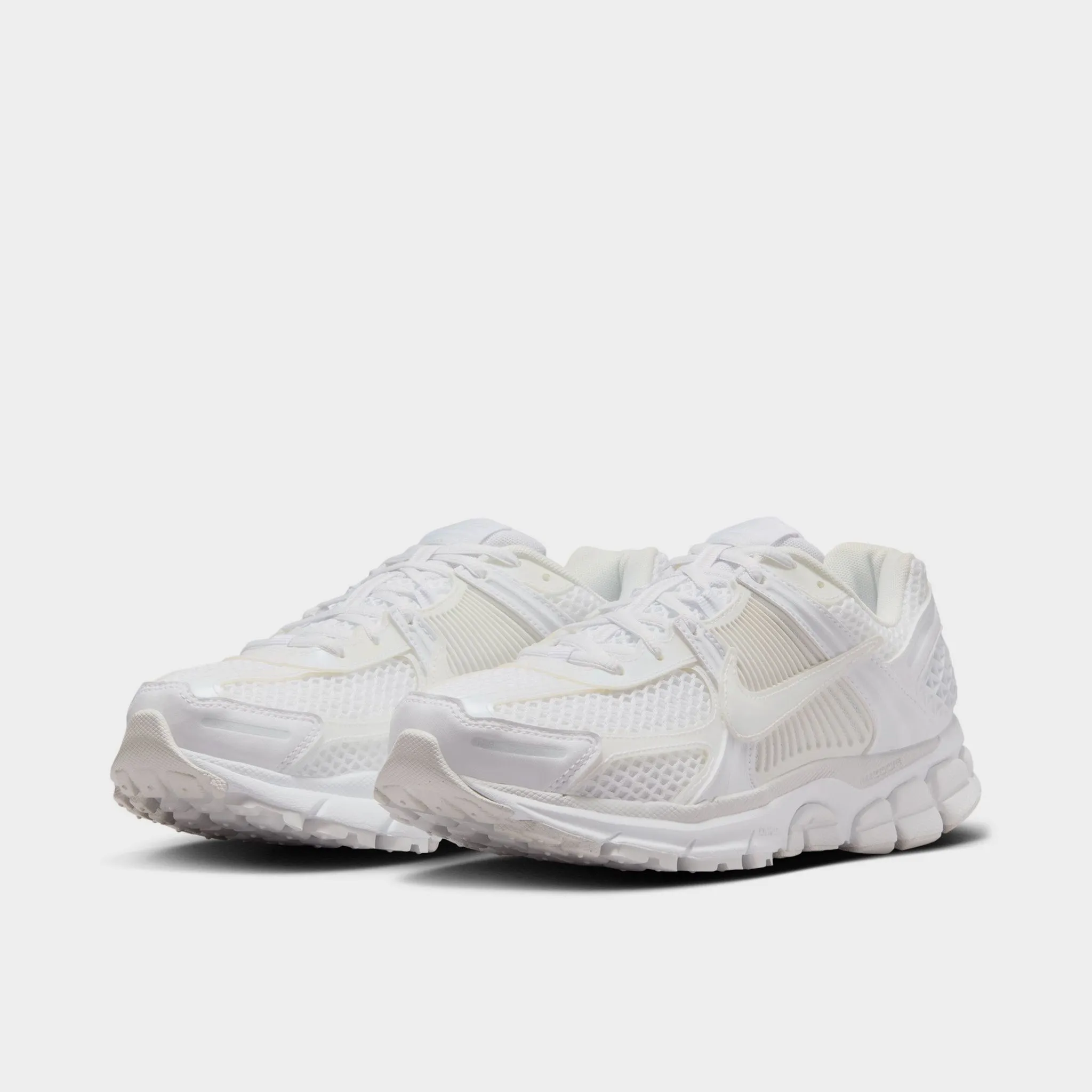 Nike Women's Zoom Vomero 5 SE White / White - Platinum Tint sold by JD Sports product image thumbnail 2