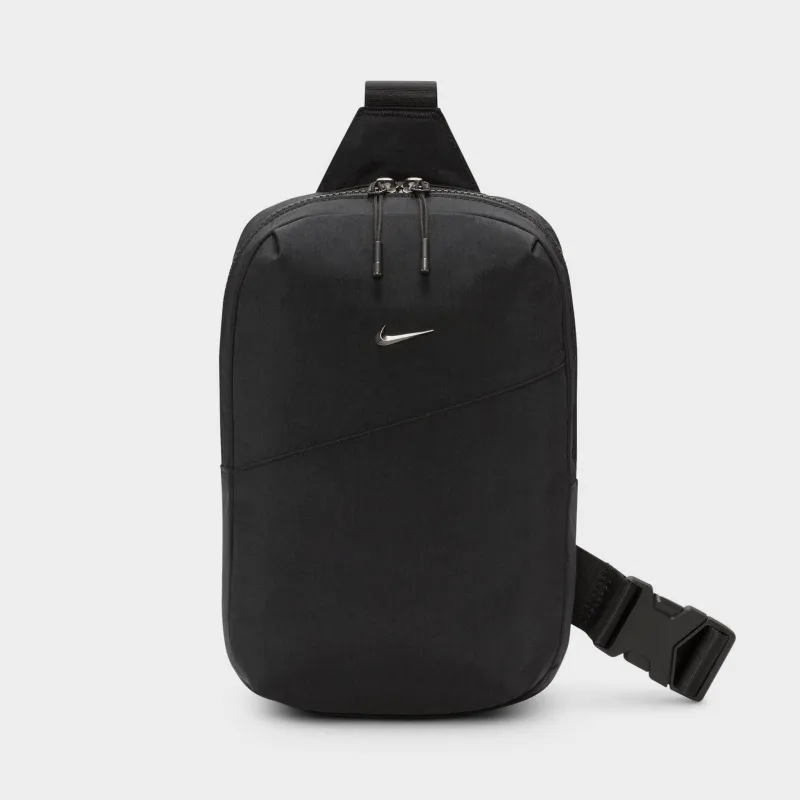 Nike Aura Crossbody Bag (2L) Black / Black sold by JD Sports