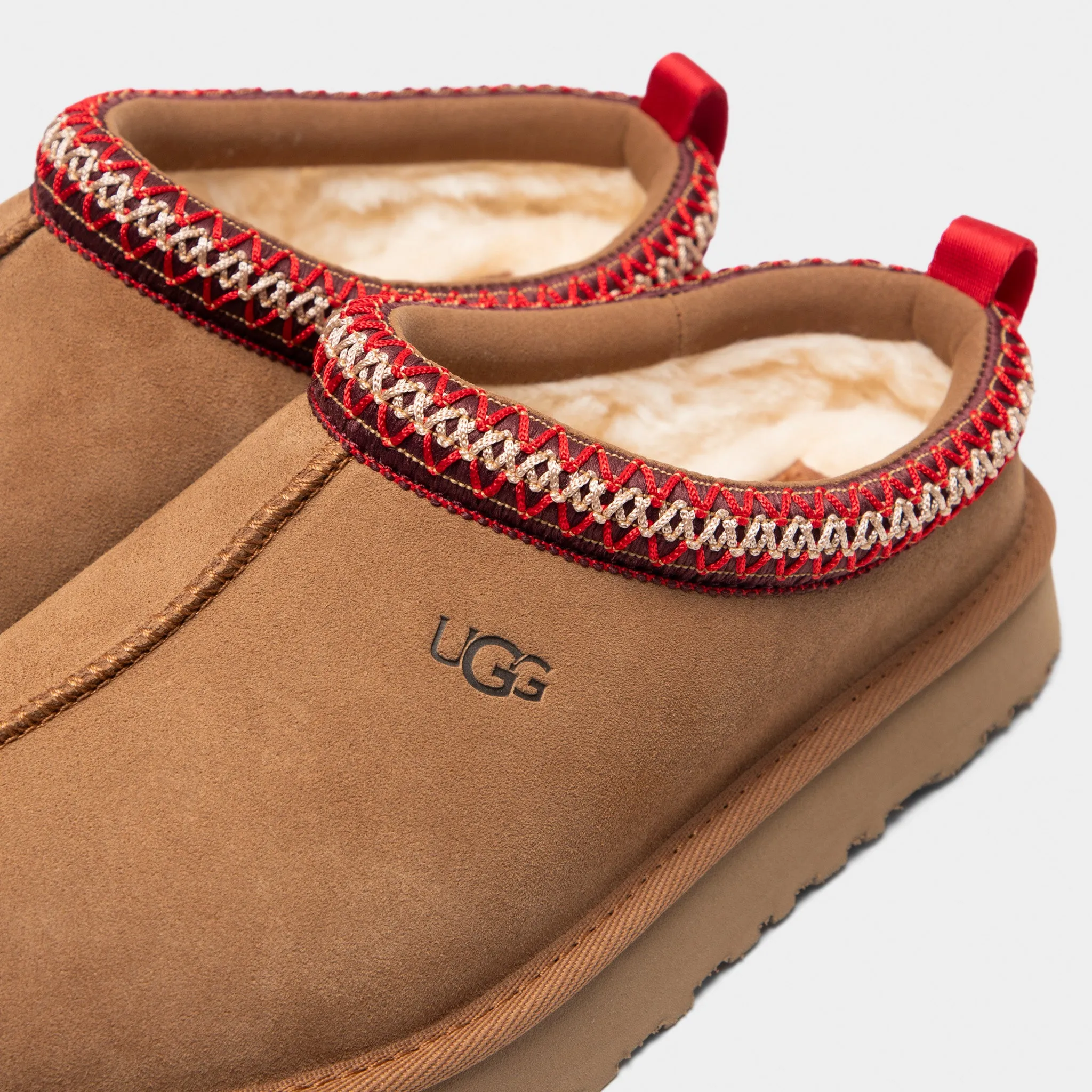 UGG Juniors' Tazz II / Chestnut sold by JD Sports product image thumbnail 3