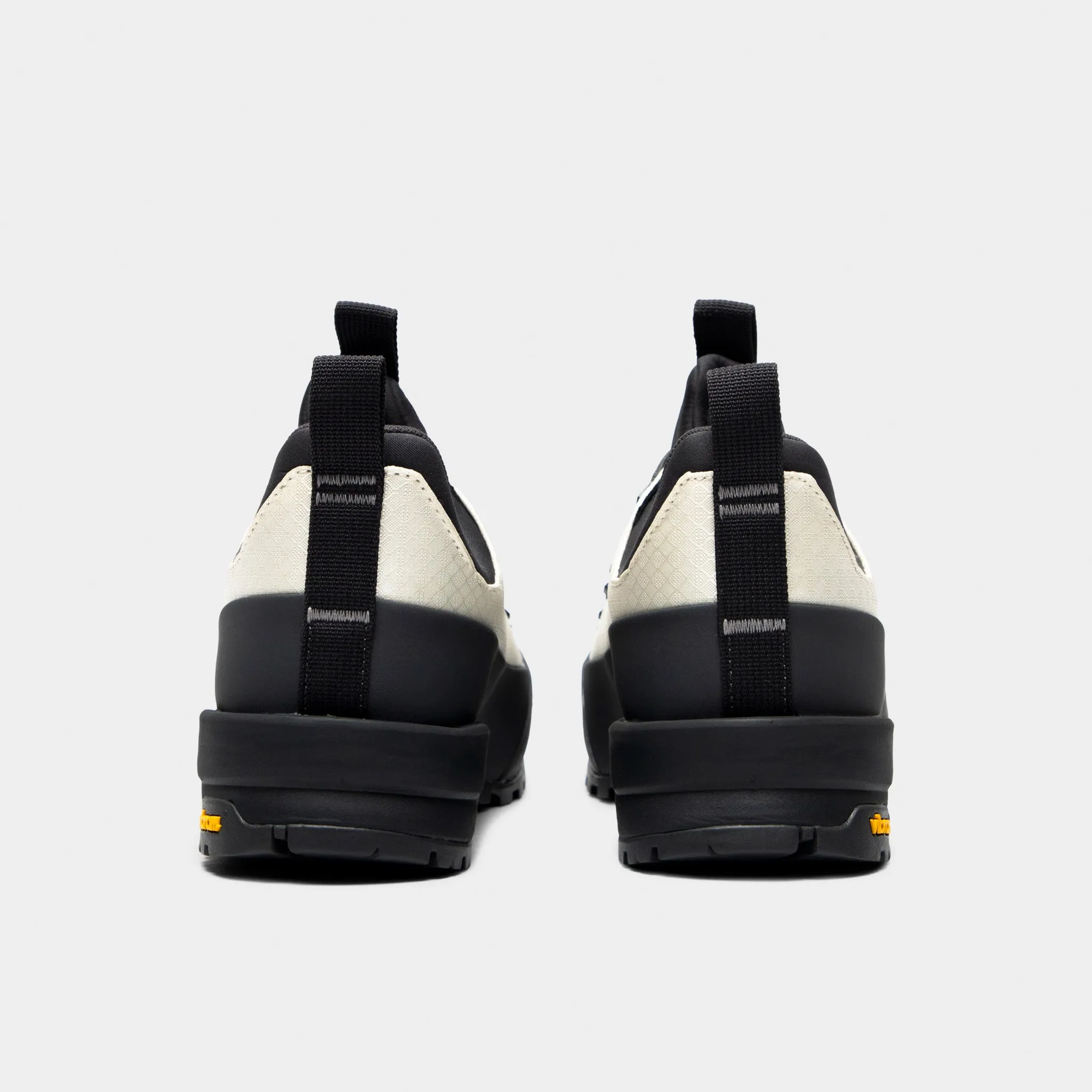 The North Face Glenclyffe Low White Dune / Anthracite sold by JD Sports product image thumbnail 4