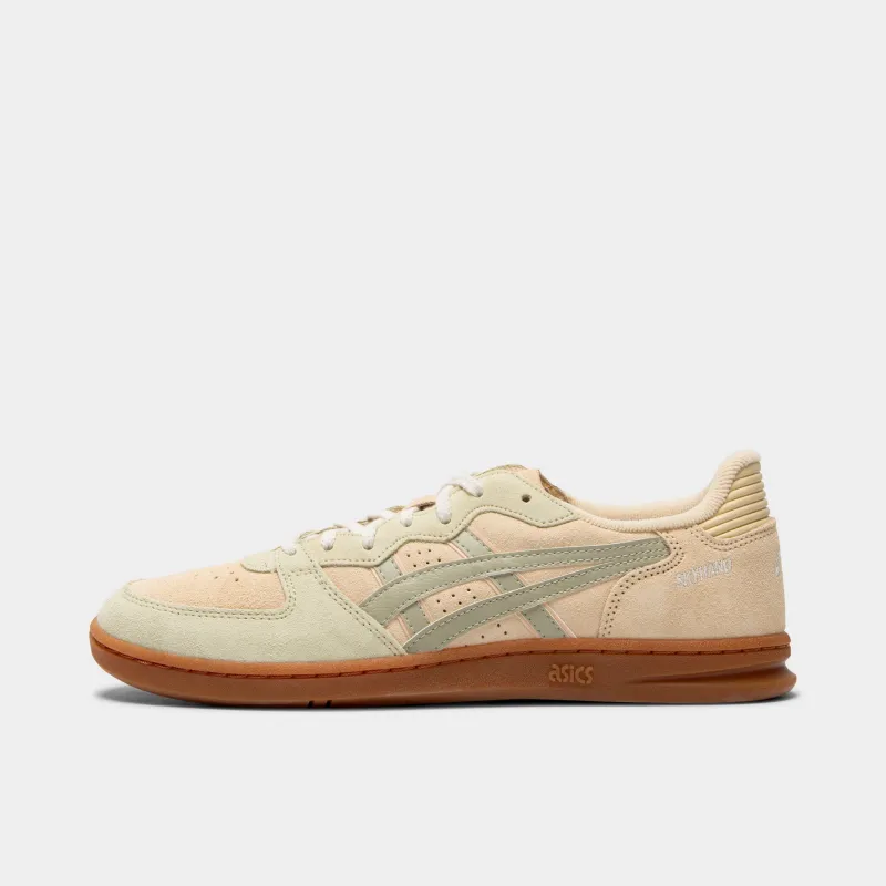 ASICS Skyhand Cream / Light Green - Gum sold by JD Sports