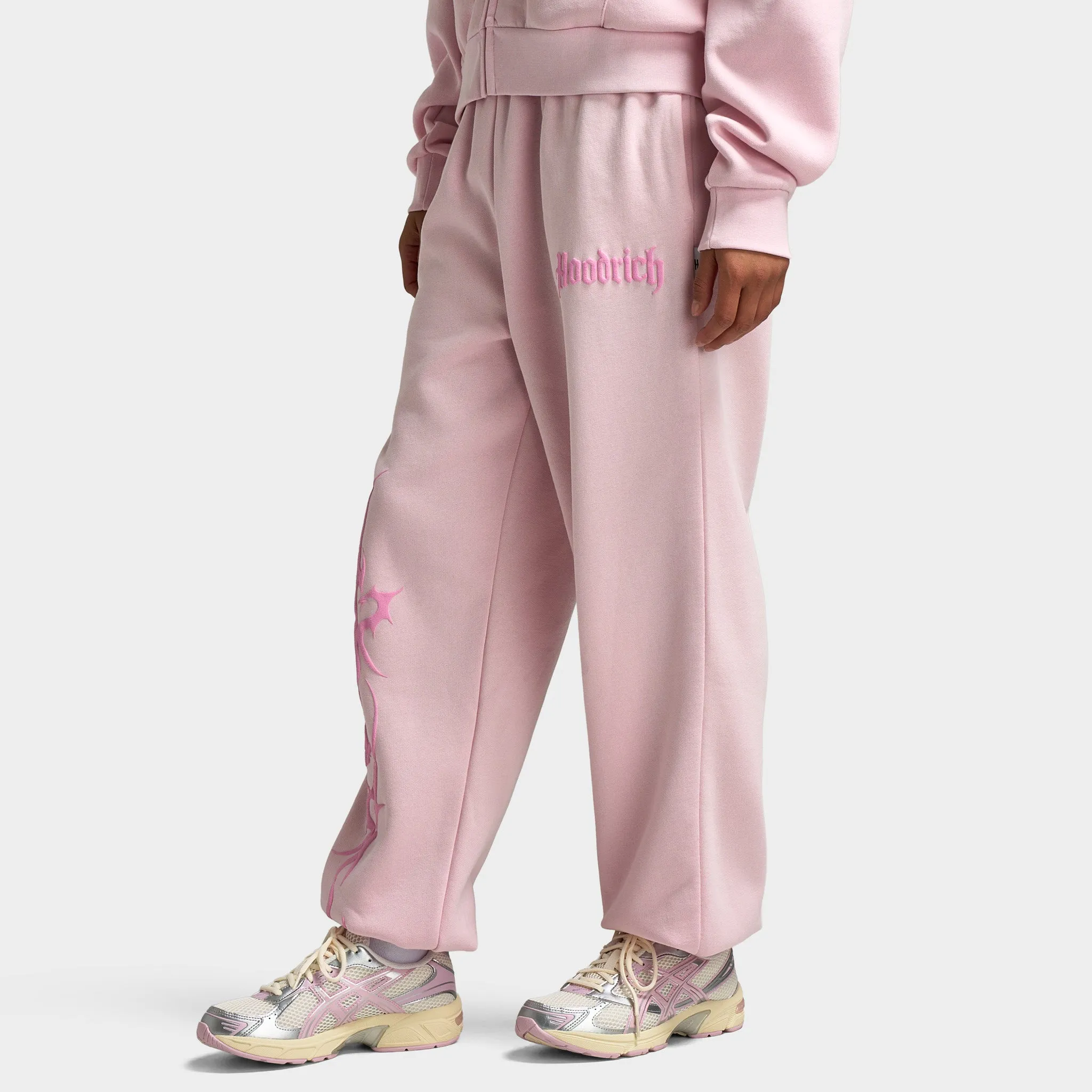 Hoodrich Women's Totem Oversized Joggers Festival Bloom / Nosegay - Bonbon sold by JD Sports product image thumbnail 3