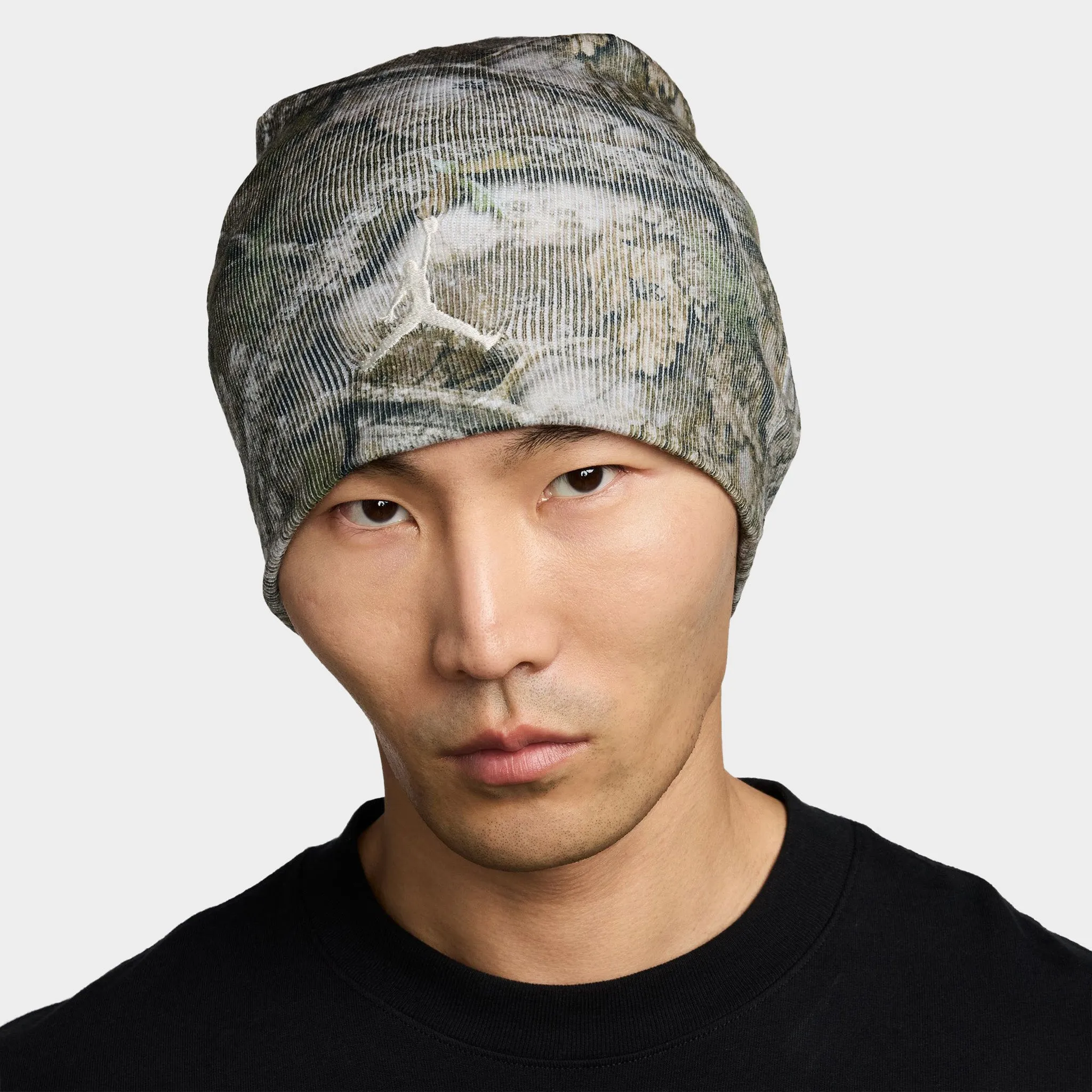 Jordan Brooklyn Peak Beanie Sail / White sold by JD Sports