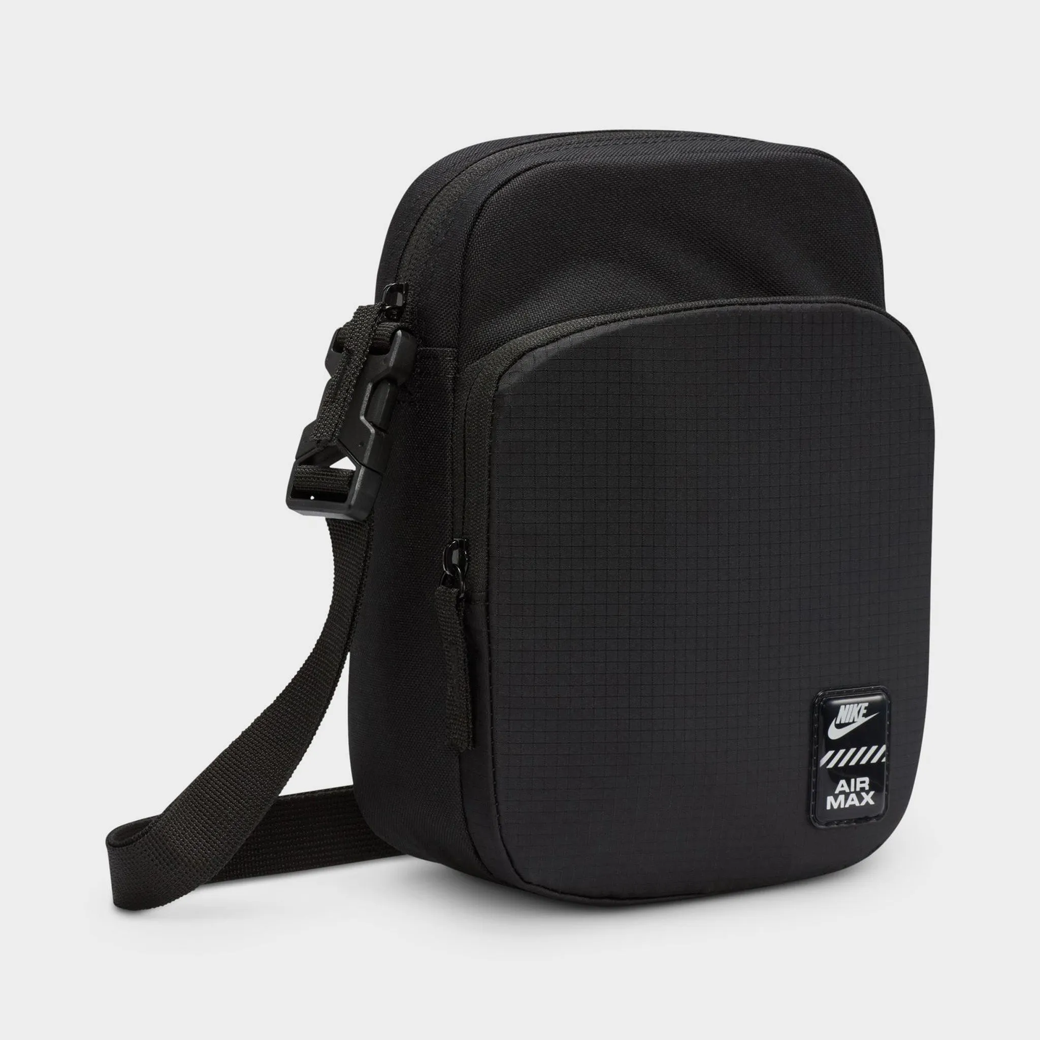 Nike Air Max Heritage Crossbody Bag / Black sold by JD Sports product image thumbnail 3