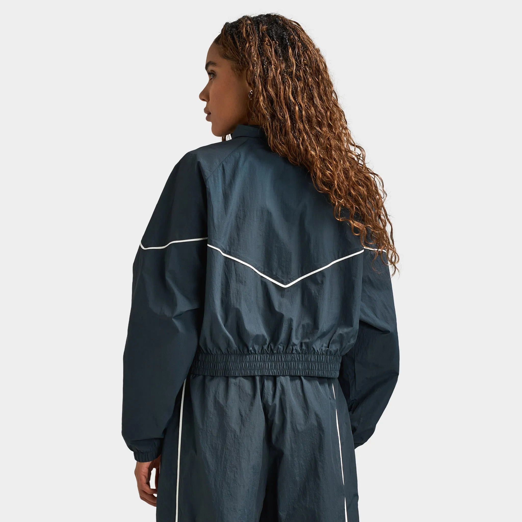 Nike Sportswear Women's WR Woven Jacket Speed Seaweed / Sail sold by JD Sports product image thumbnail 2