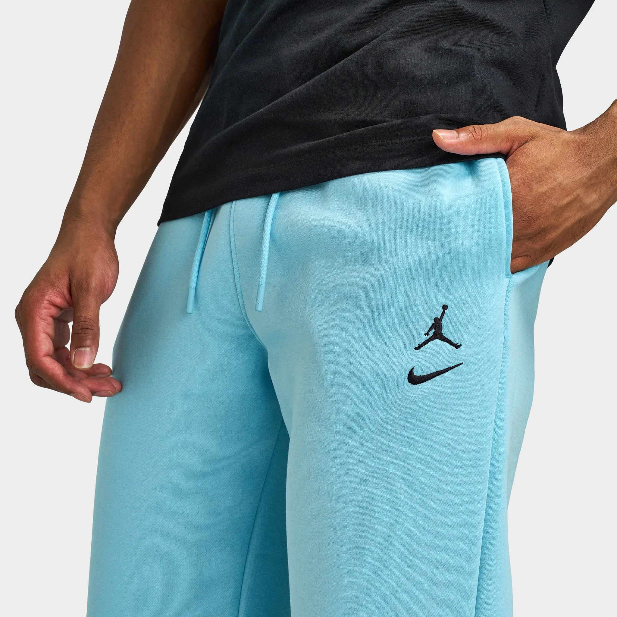 Jordan Brooklyn Fleece Varsity Pants / Blue Chill sold by JD Sports product image thumbnail 5