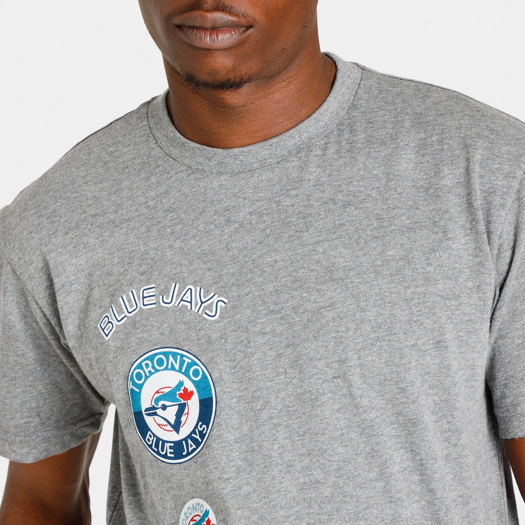 Mitchell & Ness Blue Jays City Collection T-shirt / Grey sold by JD Sports product image thumbnail 4