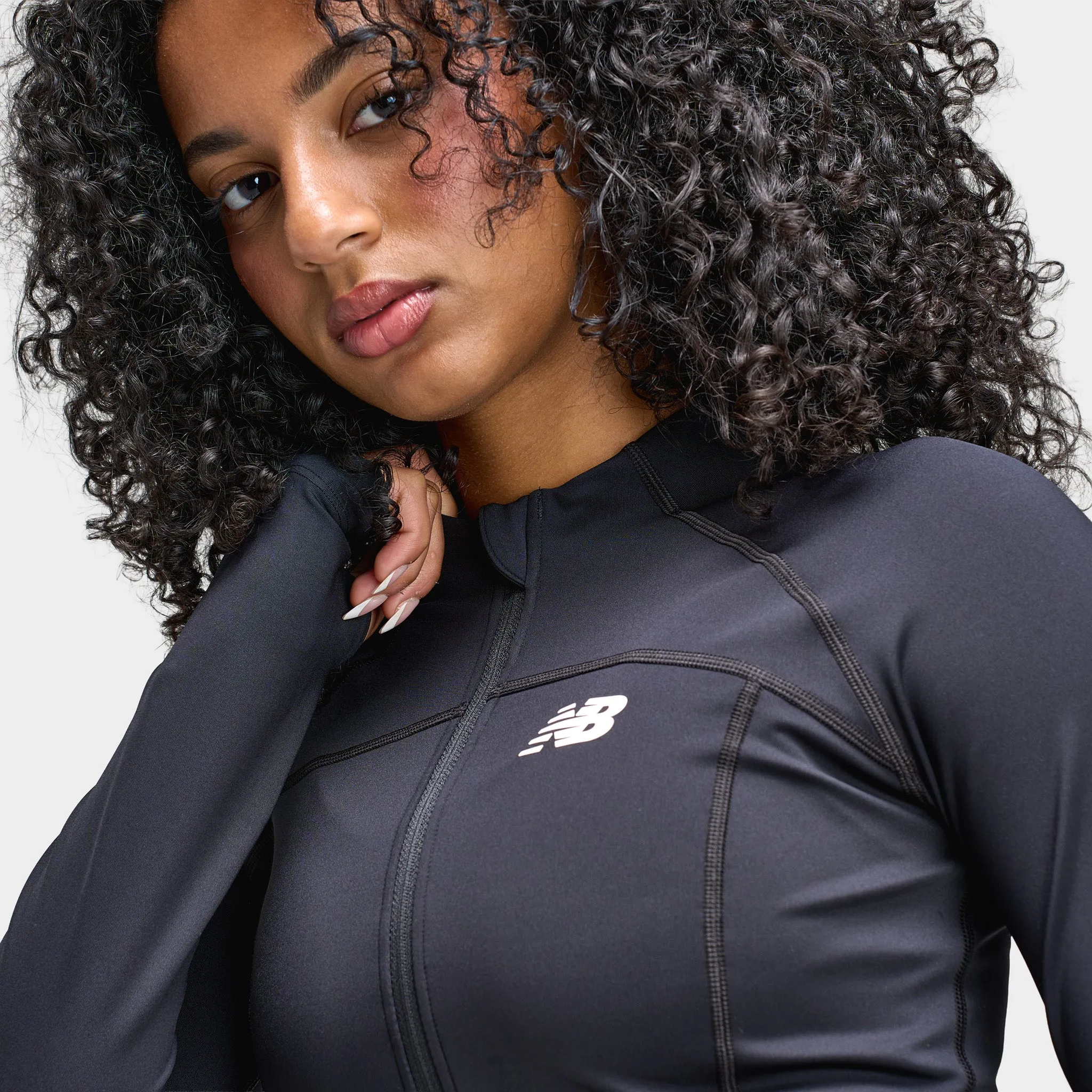 New Balance Women's Logo Fullzip / Black sold by JD Sports product image thumbnail 4
