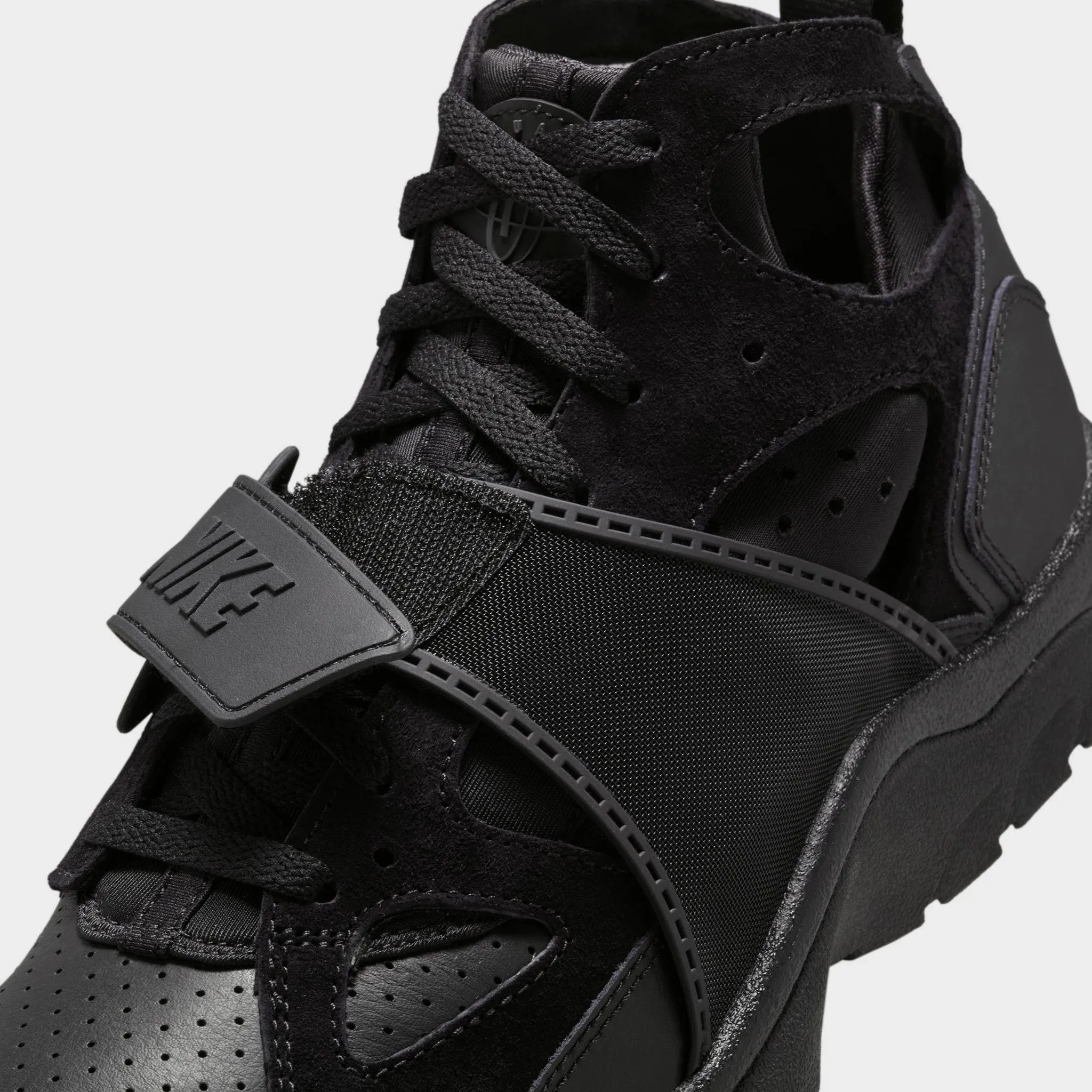 Nike Huarache Trainer Black / Black sold by JD Sports product image thumbnail 3