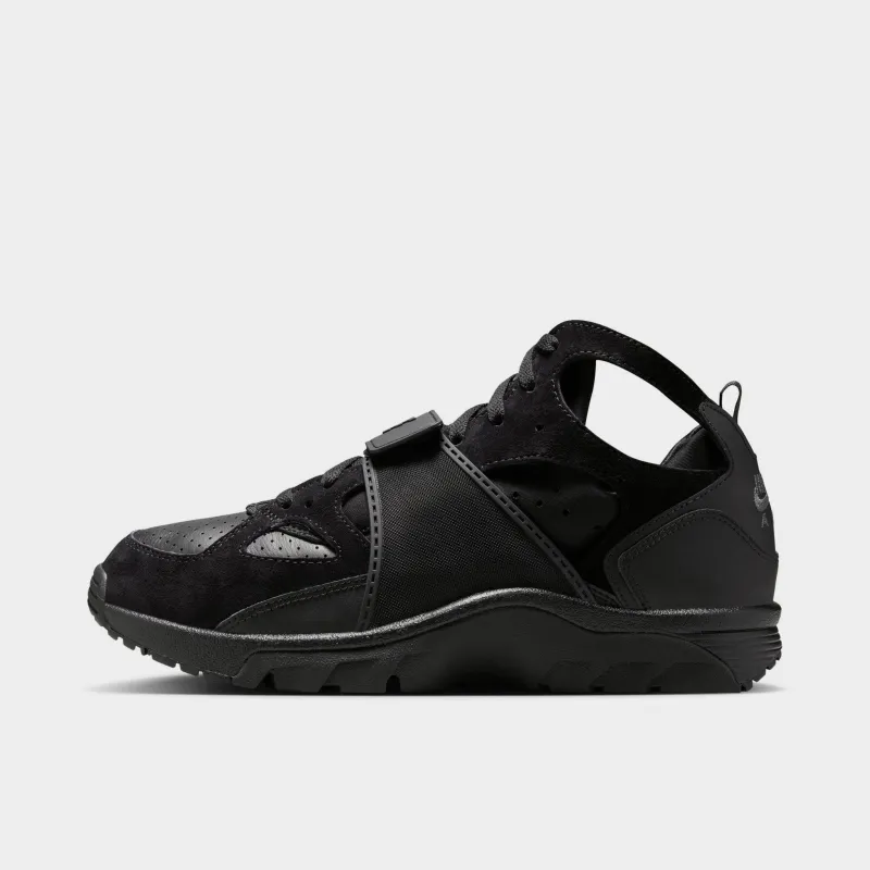 Nike Huarache Trainer Black / Black sold by JD Sports