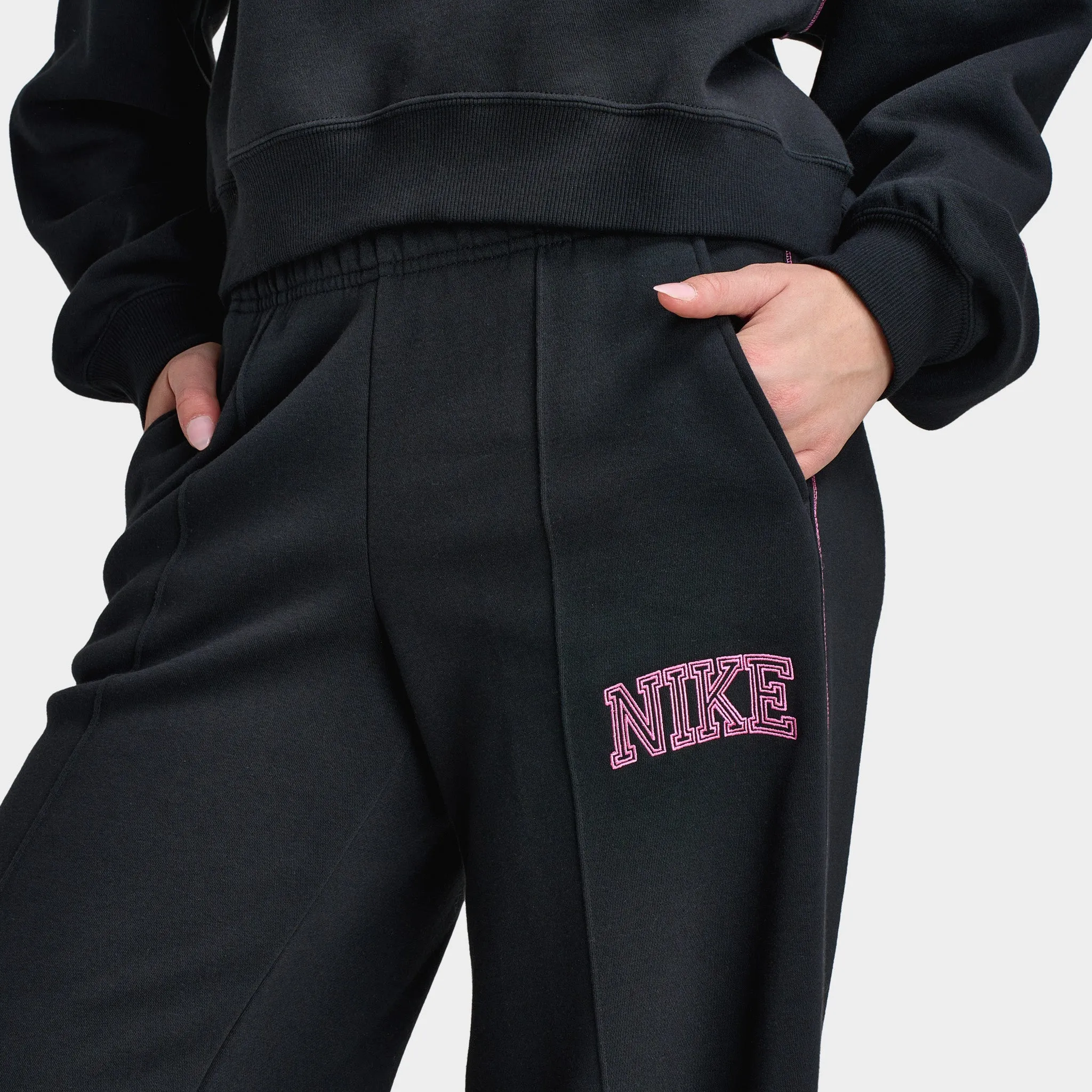 Nike Sportswear Women's Phoenix Fleece Logo Wide Leg / Black sold by JD Sports product image thumbnail 5