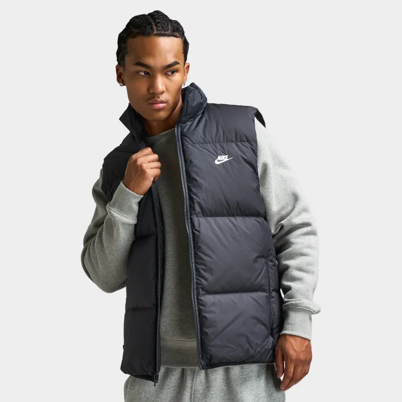 Nike Club Therma-FIT Puffer Jacket Black/White sold by JD Sports