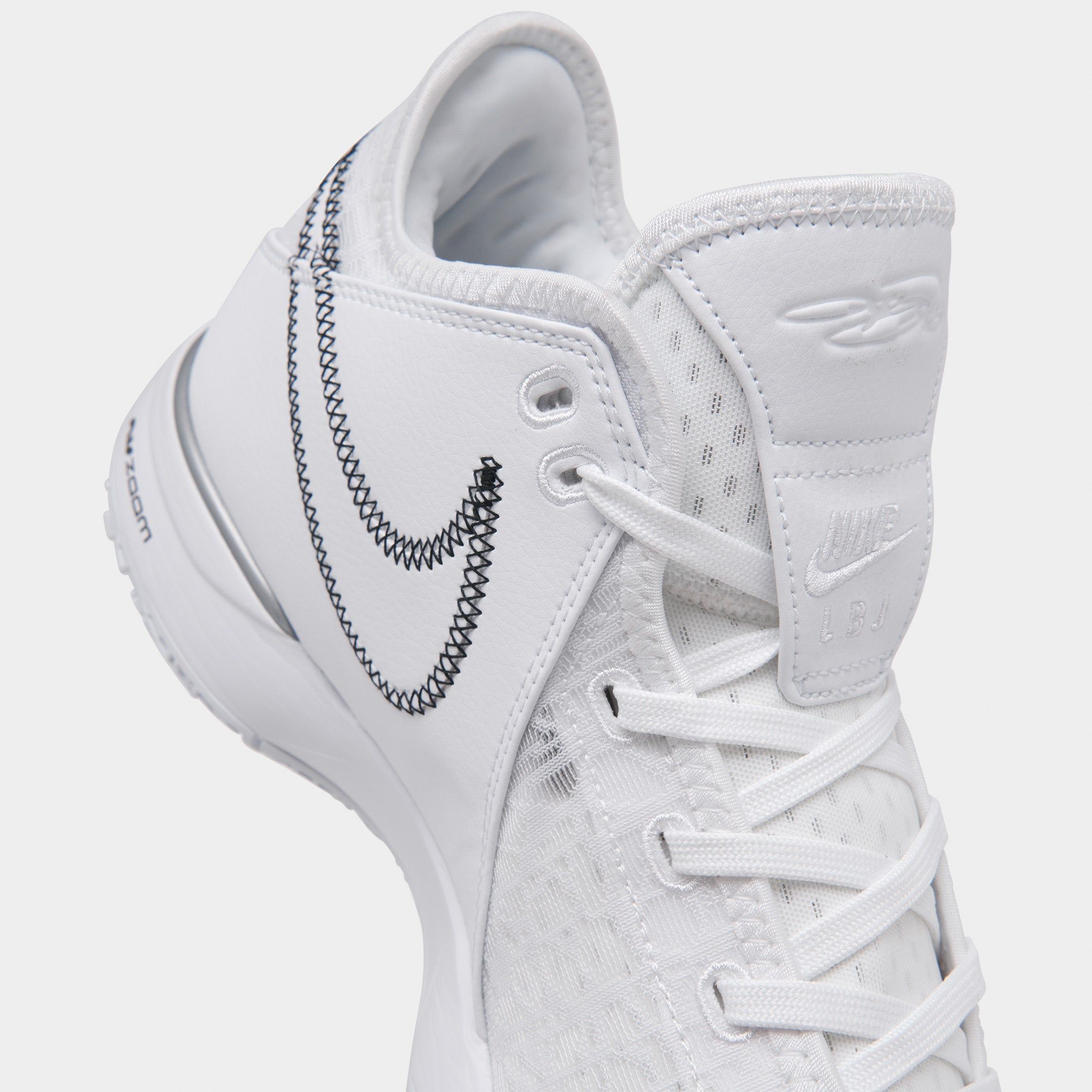 Nike Zoom LeBron NXXT Gen White / Metallic Silver - Black sold by JD Sports product image thumbnail 3