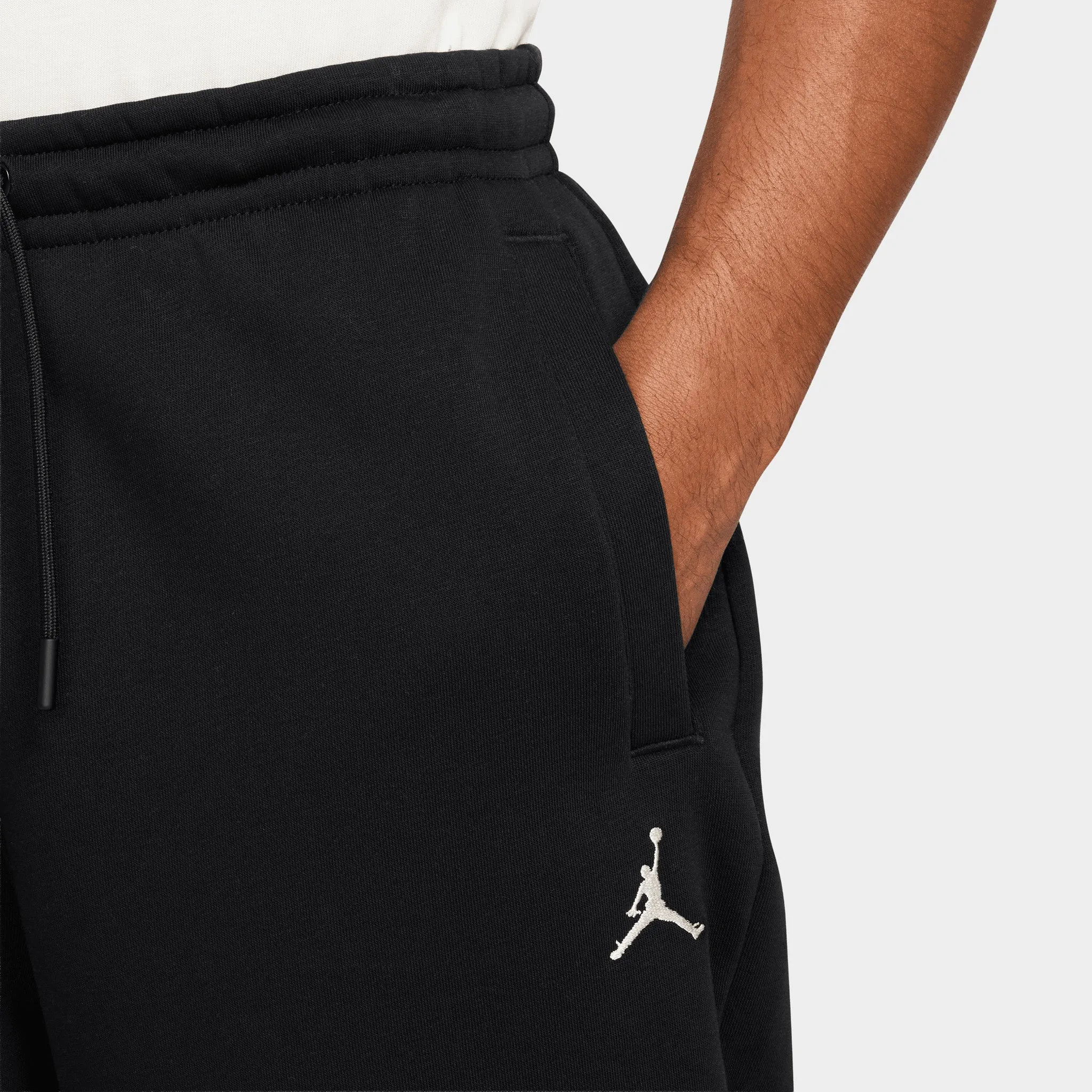 Jordan Brooklyn Fleece Oversized Open Hem Pants / Black sold by JD Sports product image thumbnail 3
