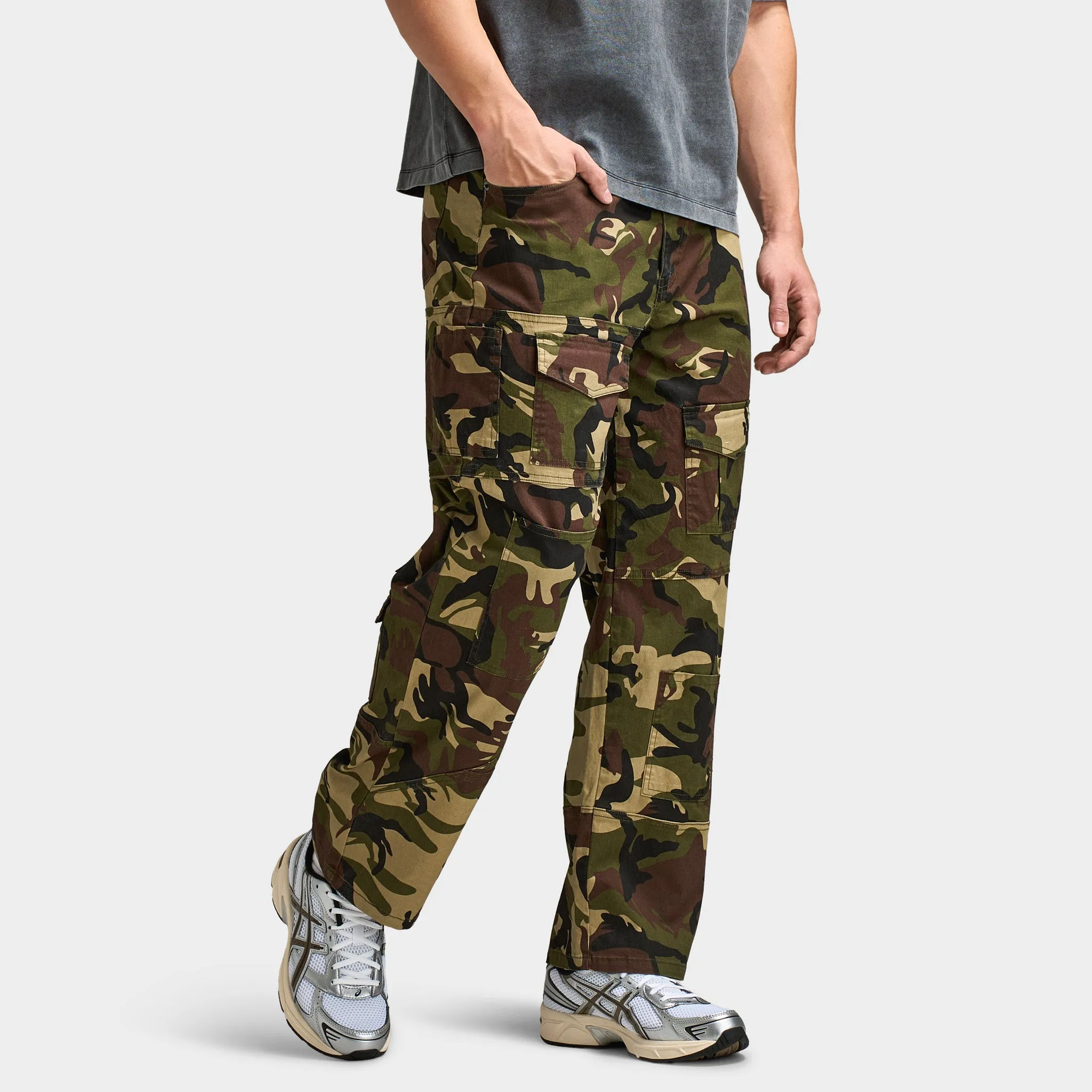 Criminal Damage Sacramento Cargo Pant / Camo sold by JD Sports product image thumbnail 3