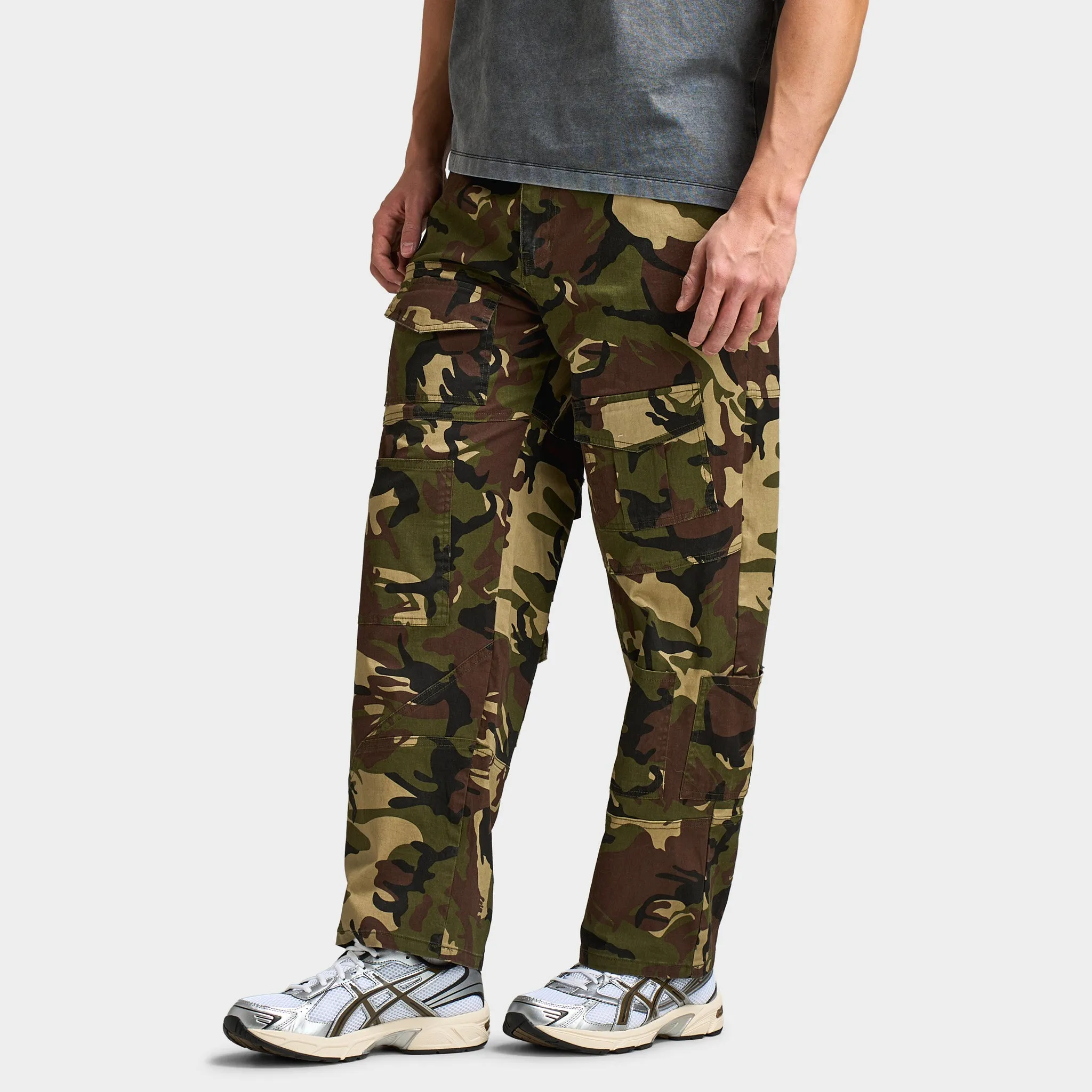 Criminal Damage Sacramento Cargo Pant / Camo sold by JD Sports product image thumbnail 4